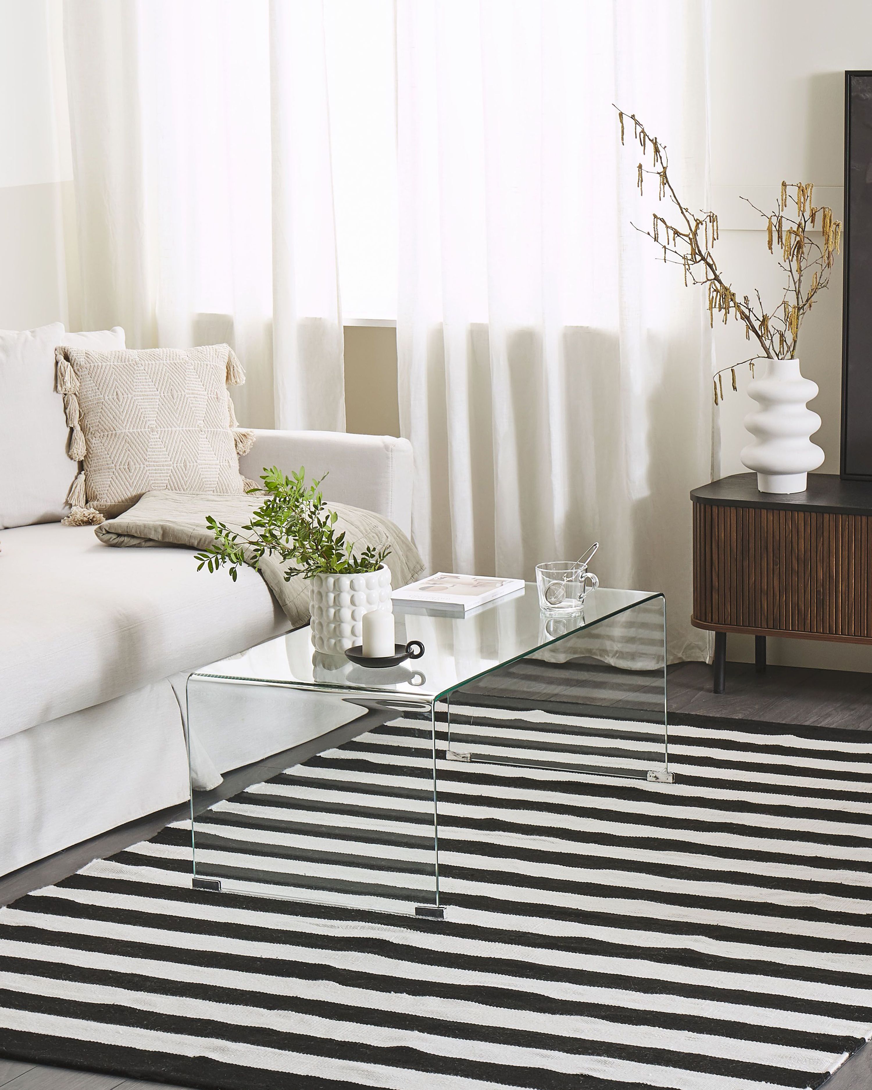 Outdoor Rug TAVAS Black/ White 140 x 200 cm
