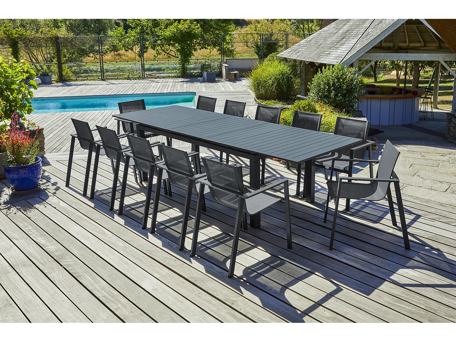 Ensemble repas de jardin 12 places en aluminium  - MIAMI