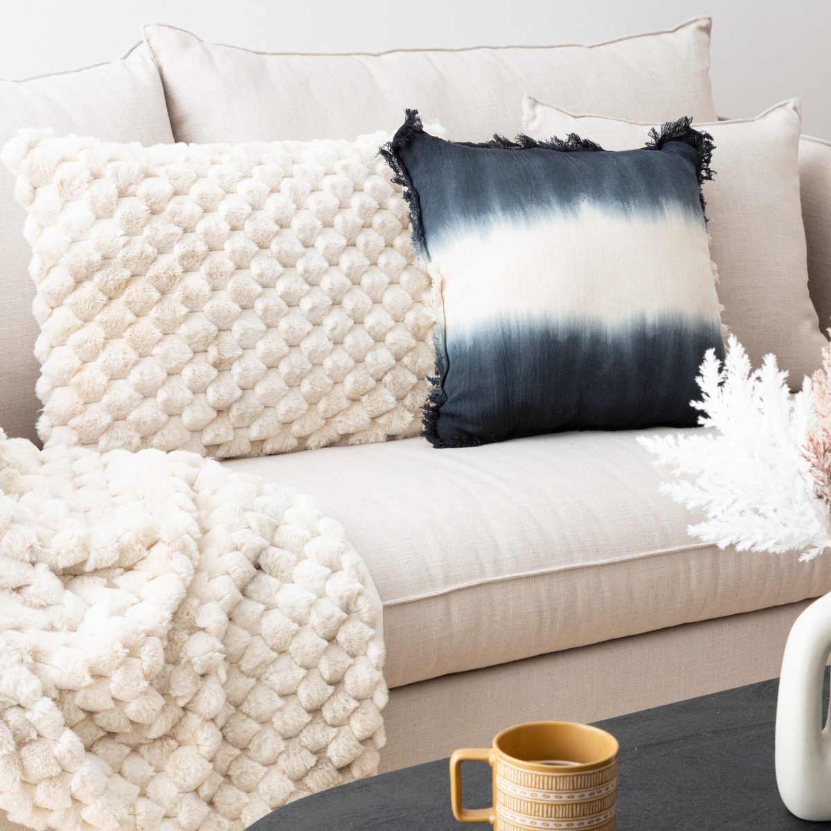 Fur cushion "Adriel" Beige, 38x58 cm