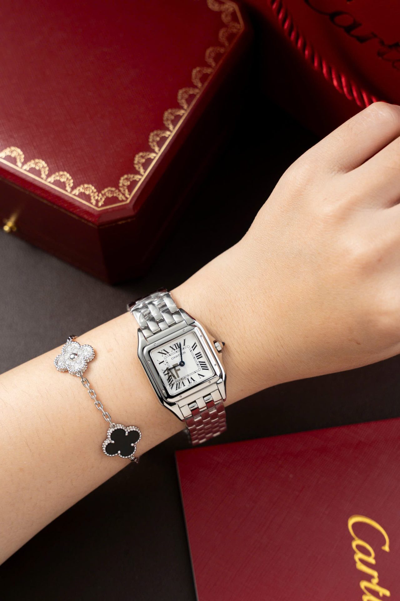 Cartier Clone Watch Panthere WGPN0007 Women White Dial 27x37mm - Top club