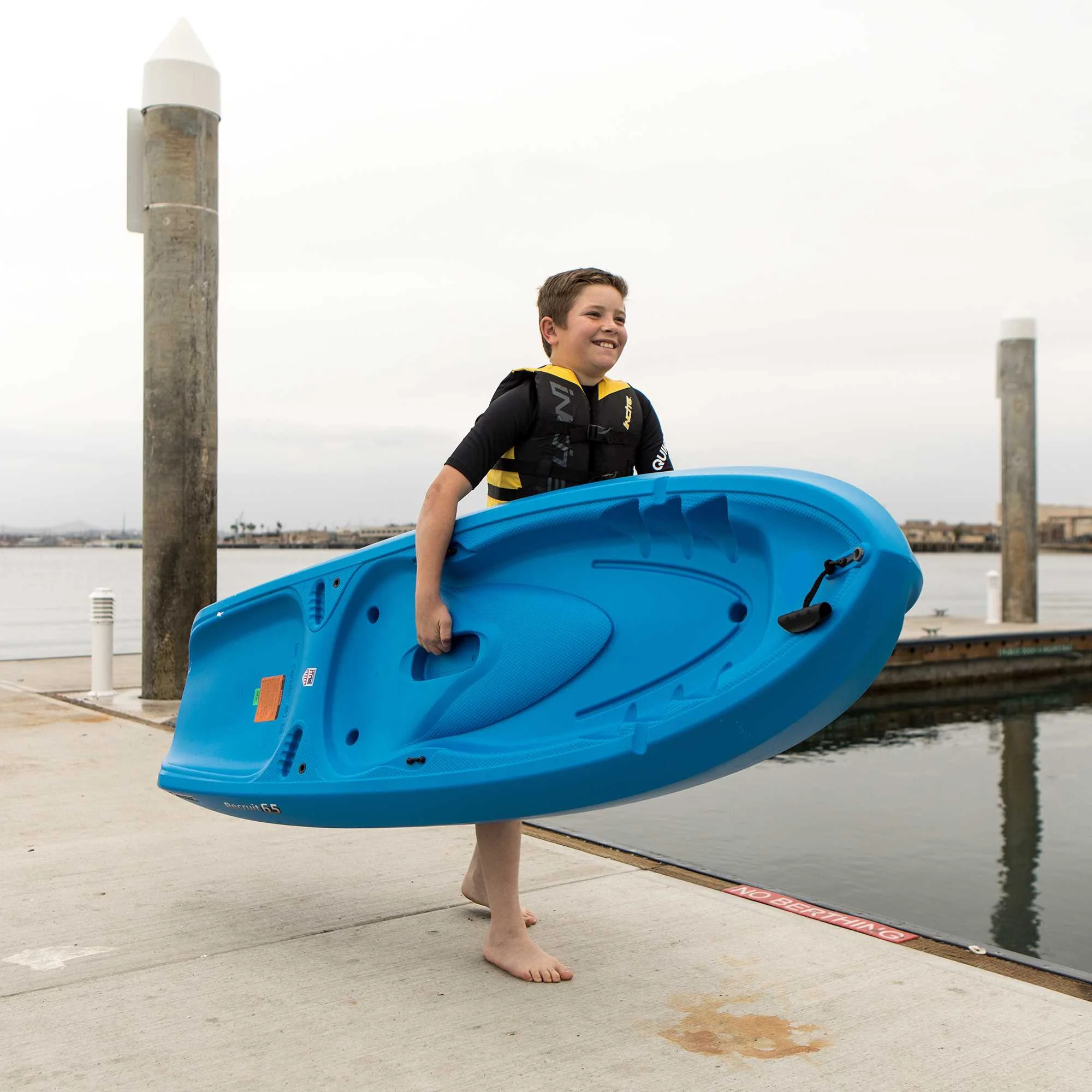 Lifetime Recruit 6.5 ft Youth Sit-on-Top Kayak, Lime Green (90765) - Image 30