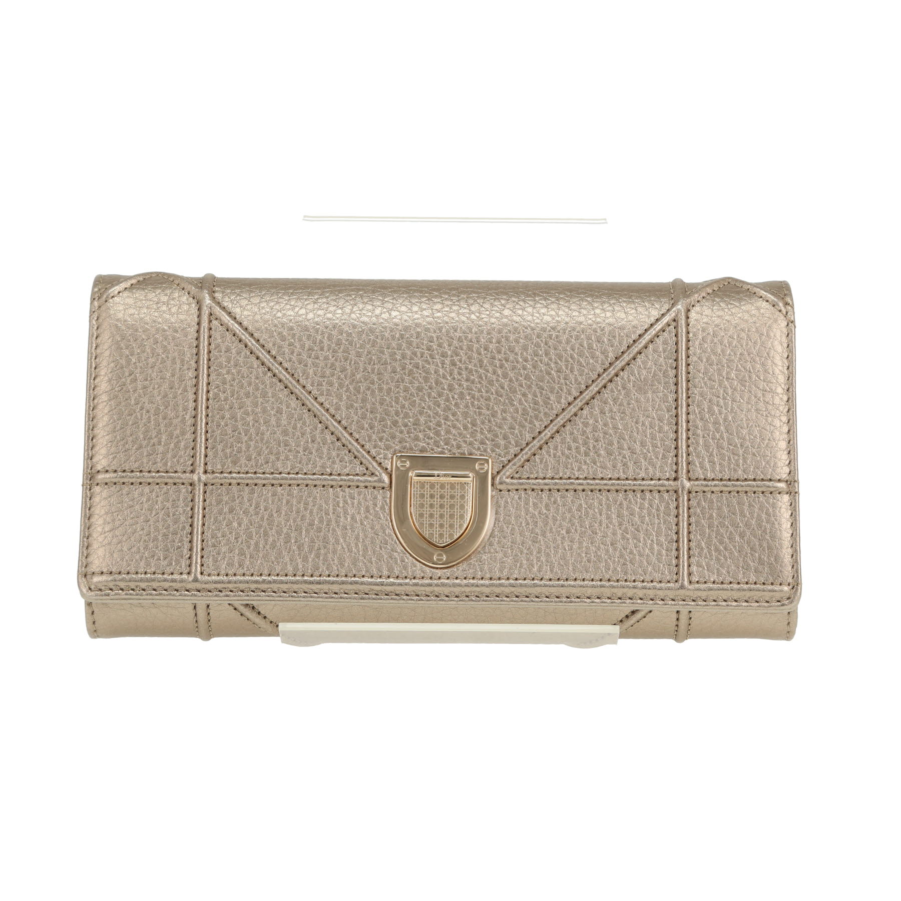 Dior Diorama Wallet on Chain shoulder bag in gold grained leather1:1High-quality replica