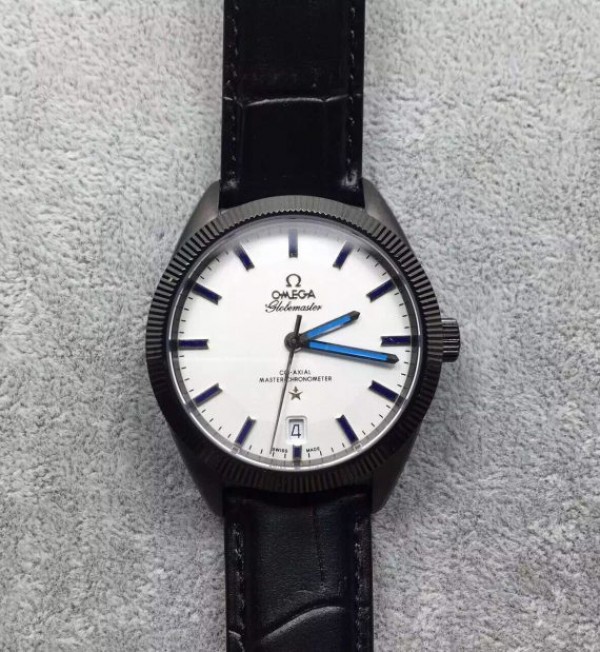 Replica Omega Globemaster Master DLC Blue Pointer White Dial Leather Strap A8900 - Top club