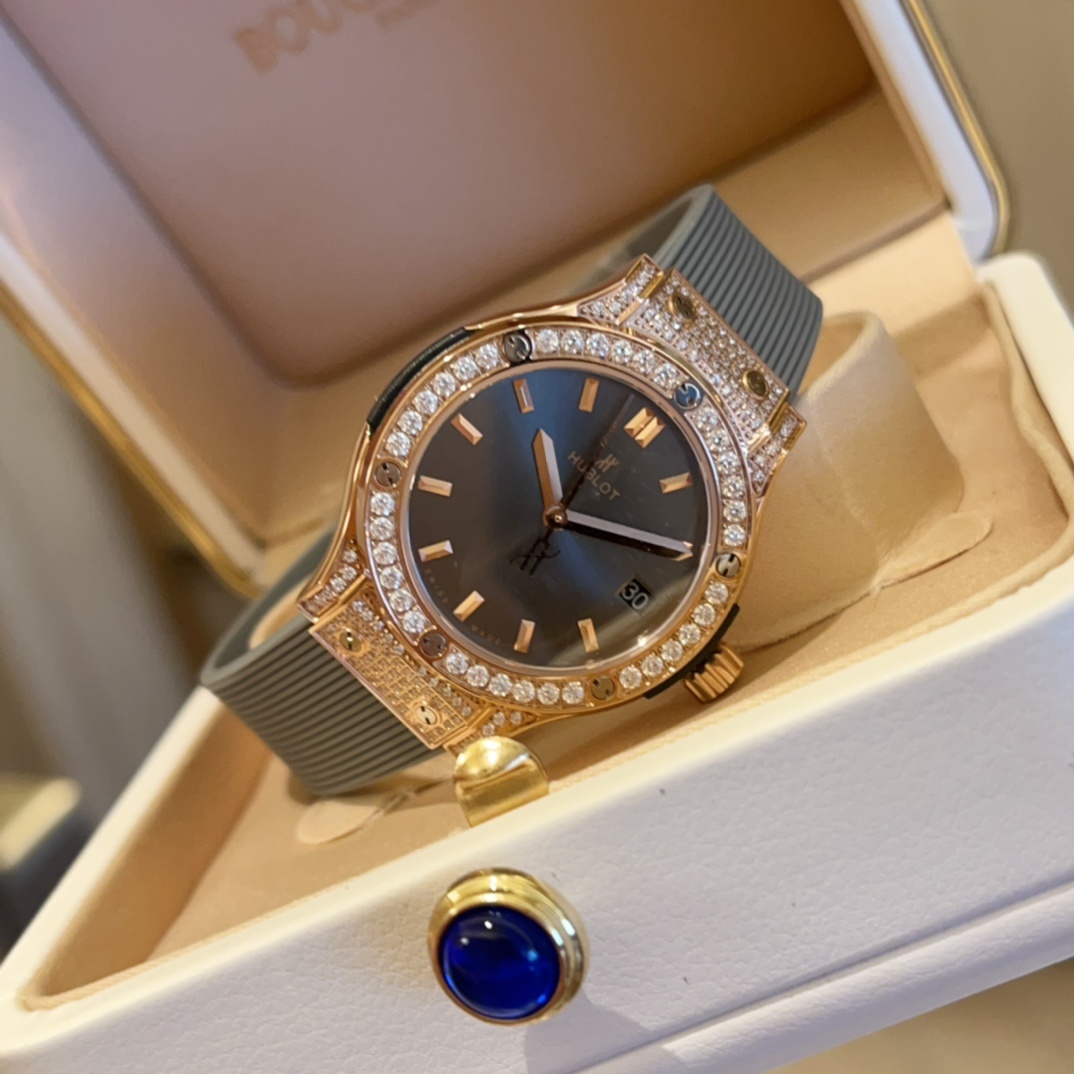 Hublot Classic 33mm High-End Women's Watch(1:1 replica) - Top club