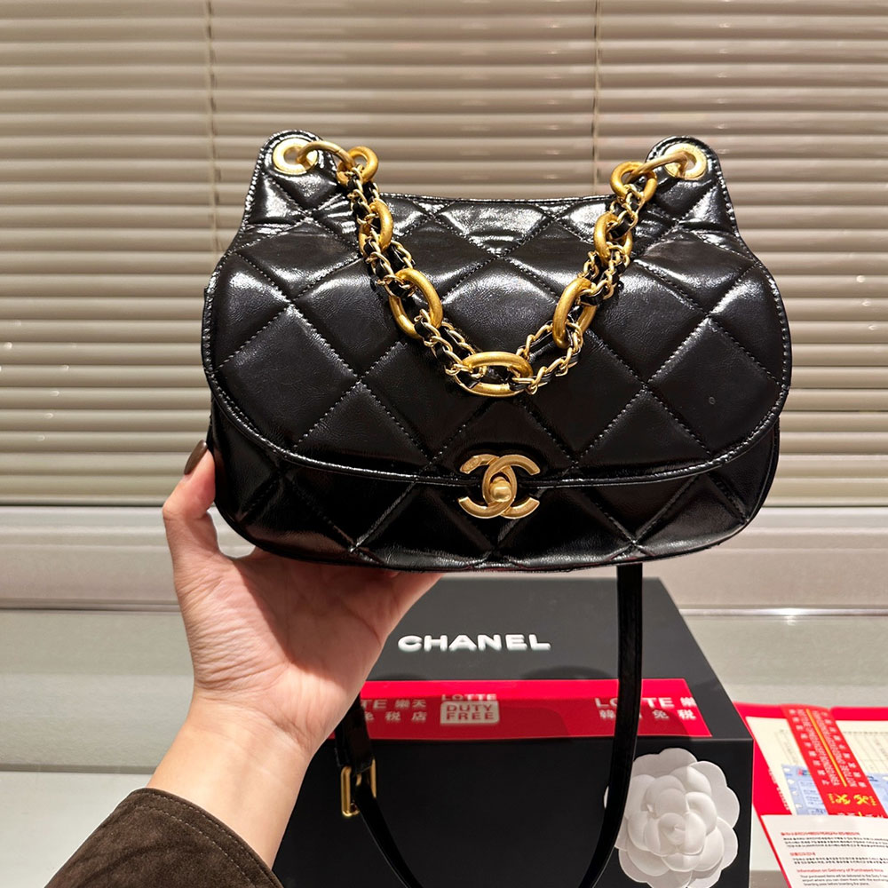 Chanel Small CC Crumpled Calfskin Wavy Hobo crossbody bag1:1High-quality replica