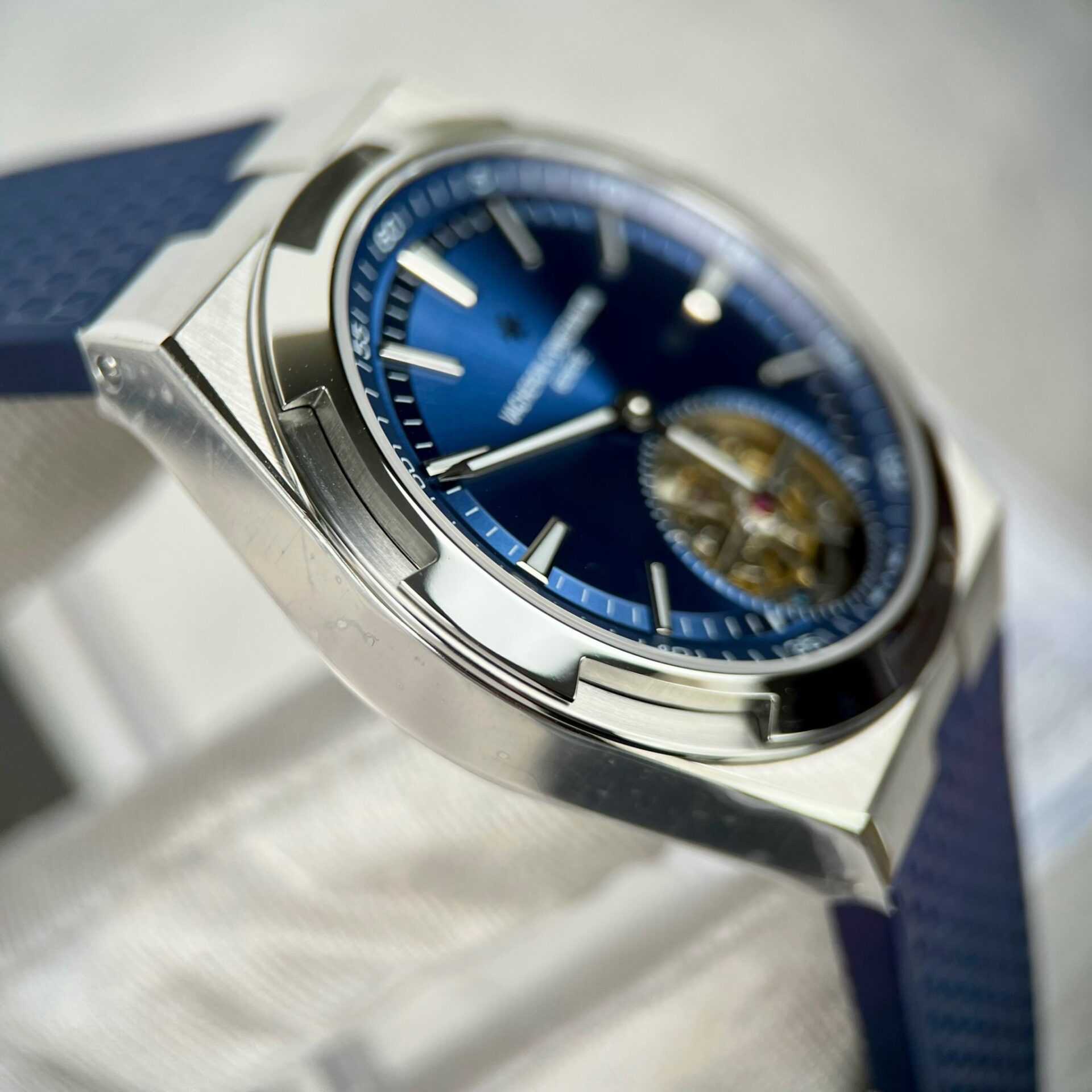 Vacheron Constantin 6000V Replica 1:1 Watch Blue 42.5mm - Top club