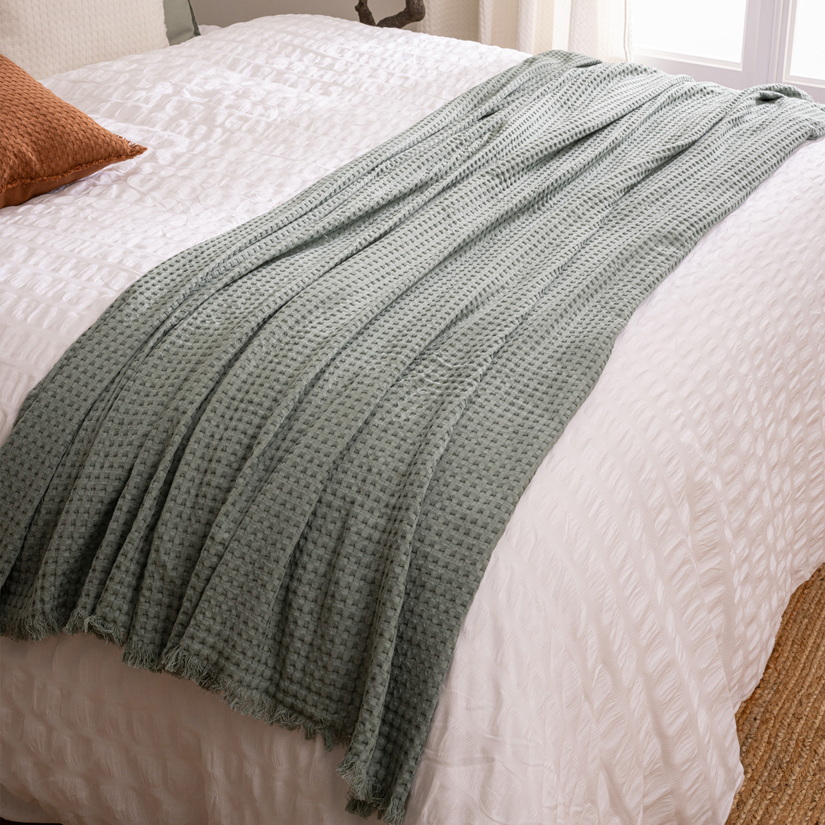 "Widdy" bedspread, cotton Celadon green, 130x180 cm