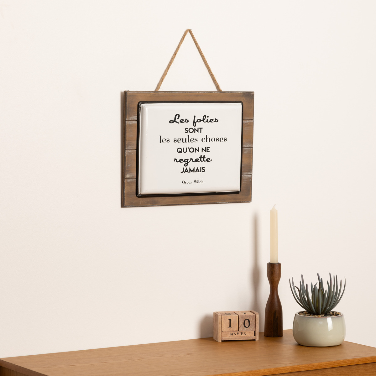 Plaque(in French) "Loki" 40x30.5 cm