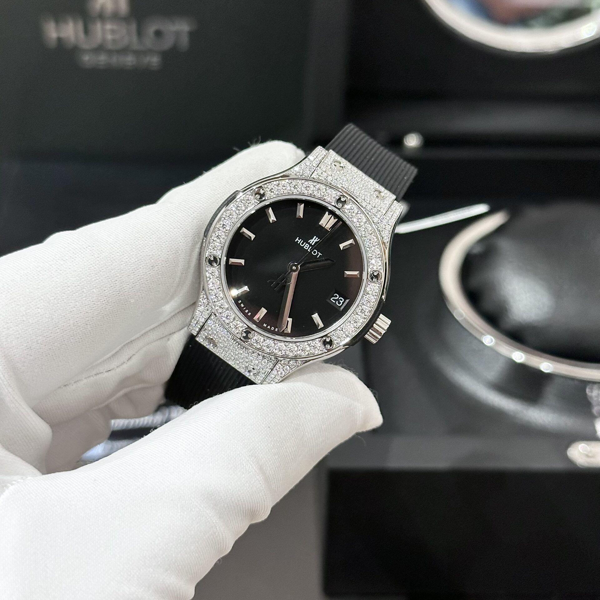 Hublot Replica 11 Watch Classic Fusion Women s With Moissanite Diamond Case 33mm - Top club