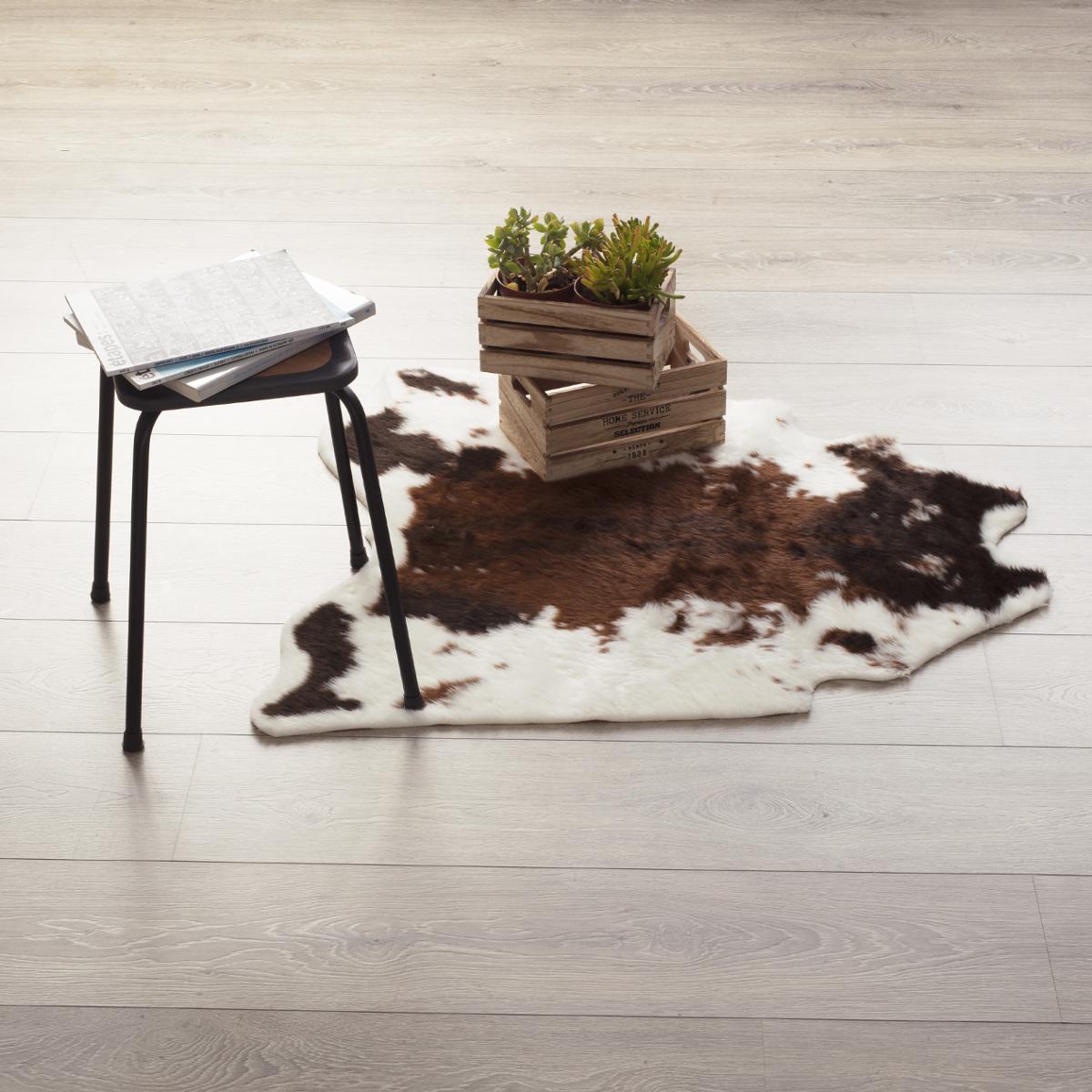 Rug "Vache" 94x100 cm