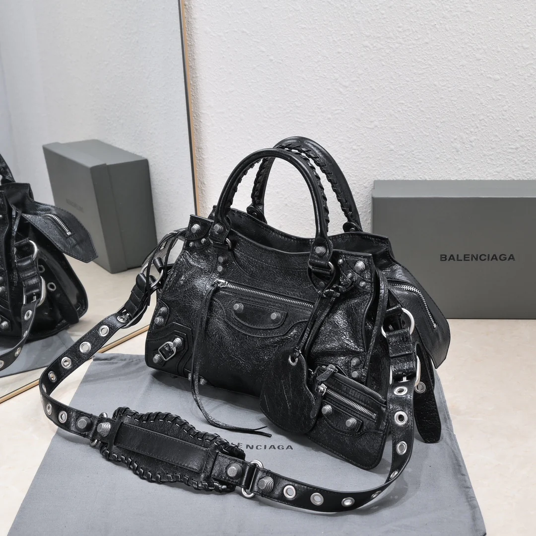 Balenciaga Classic City Bag with Studs and Heart - Shaped Charm for Edgy Fashion Lovers Style No.80092 - Replicaclubs