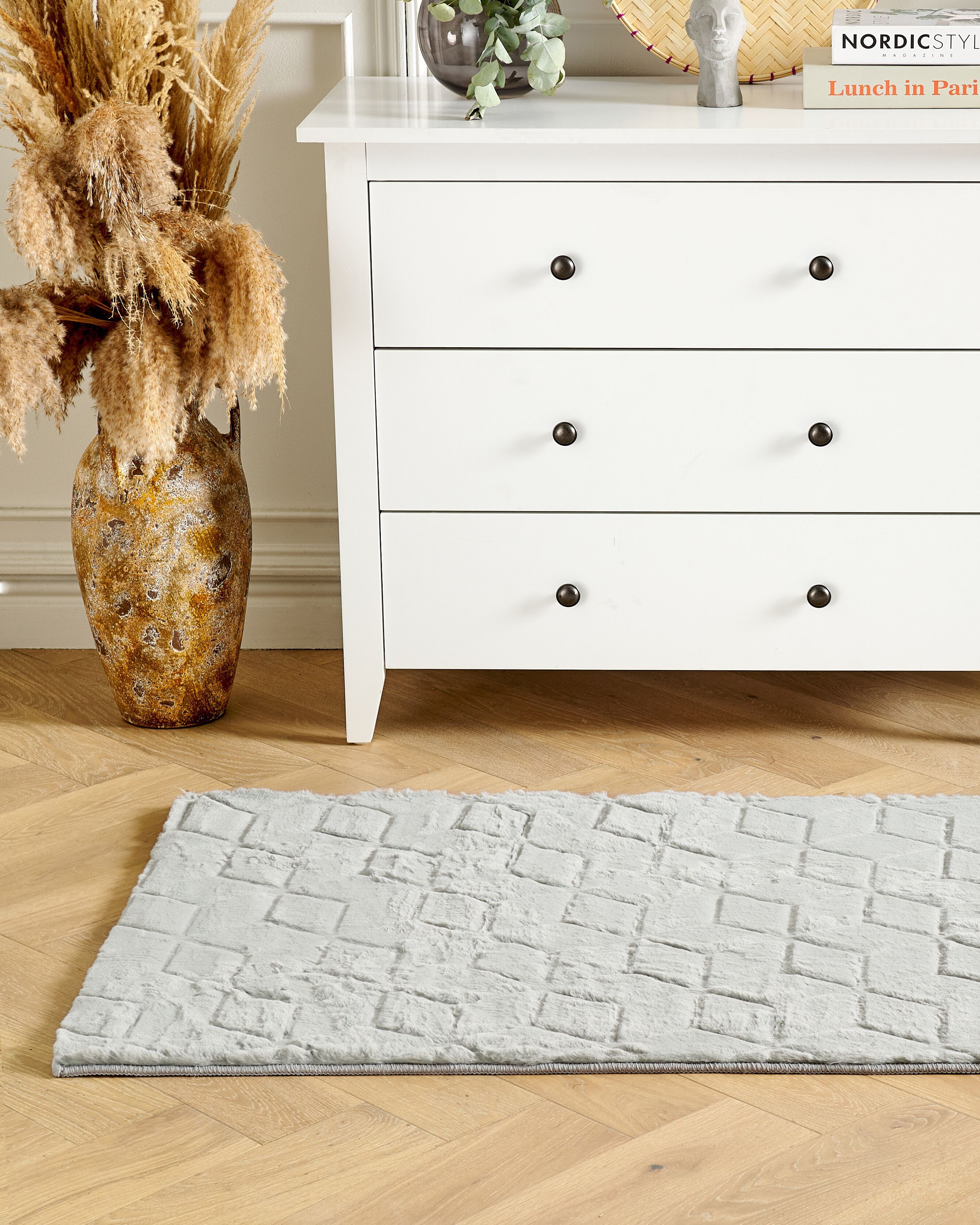 Faux Fur Rug THATTA Light Grey 80 x 150 cm