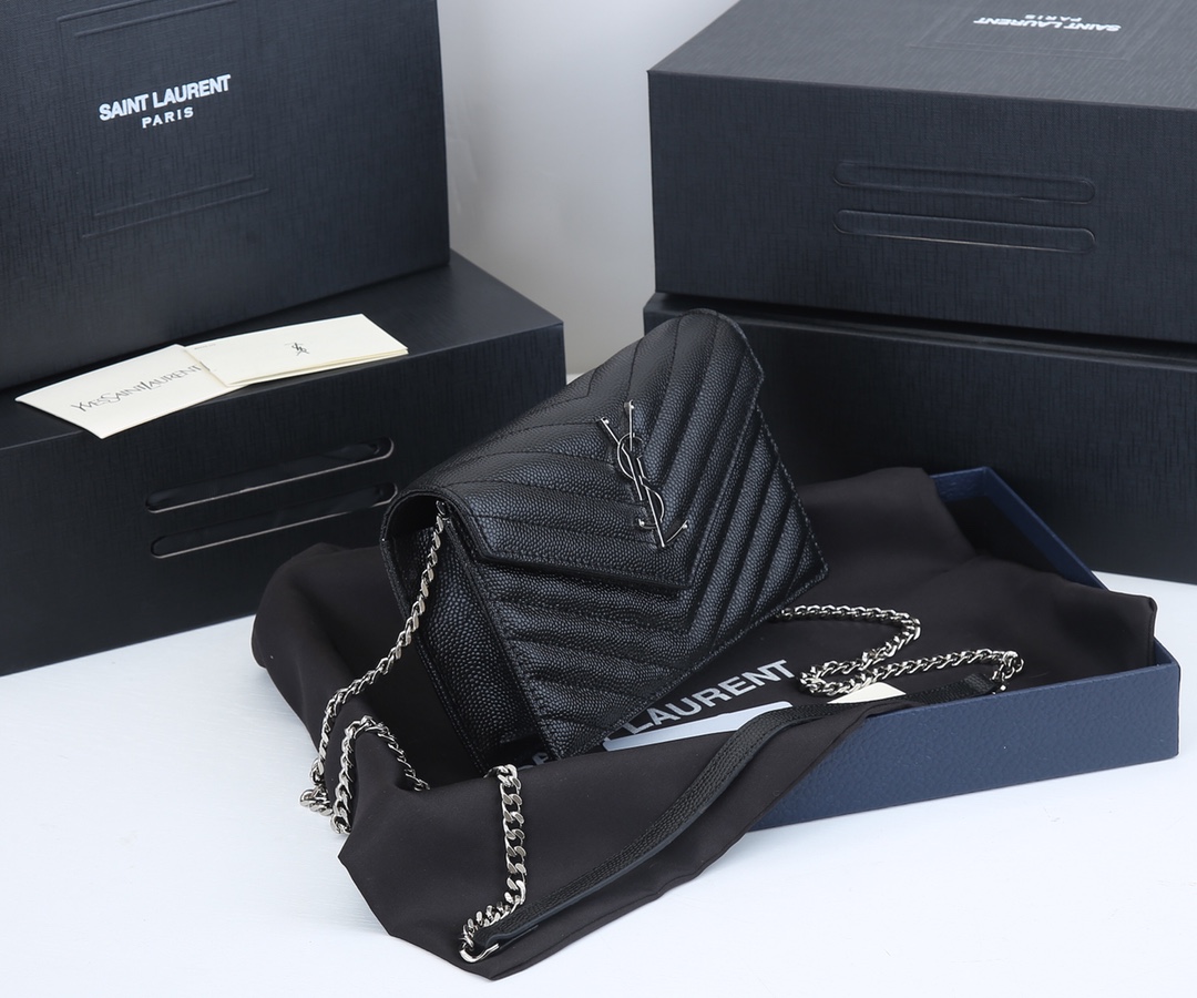Replica Ysl Envelope Chain Wallet In Grain De Poudre Embossed Leather 18881:1High-quality replica