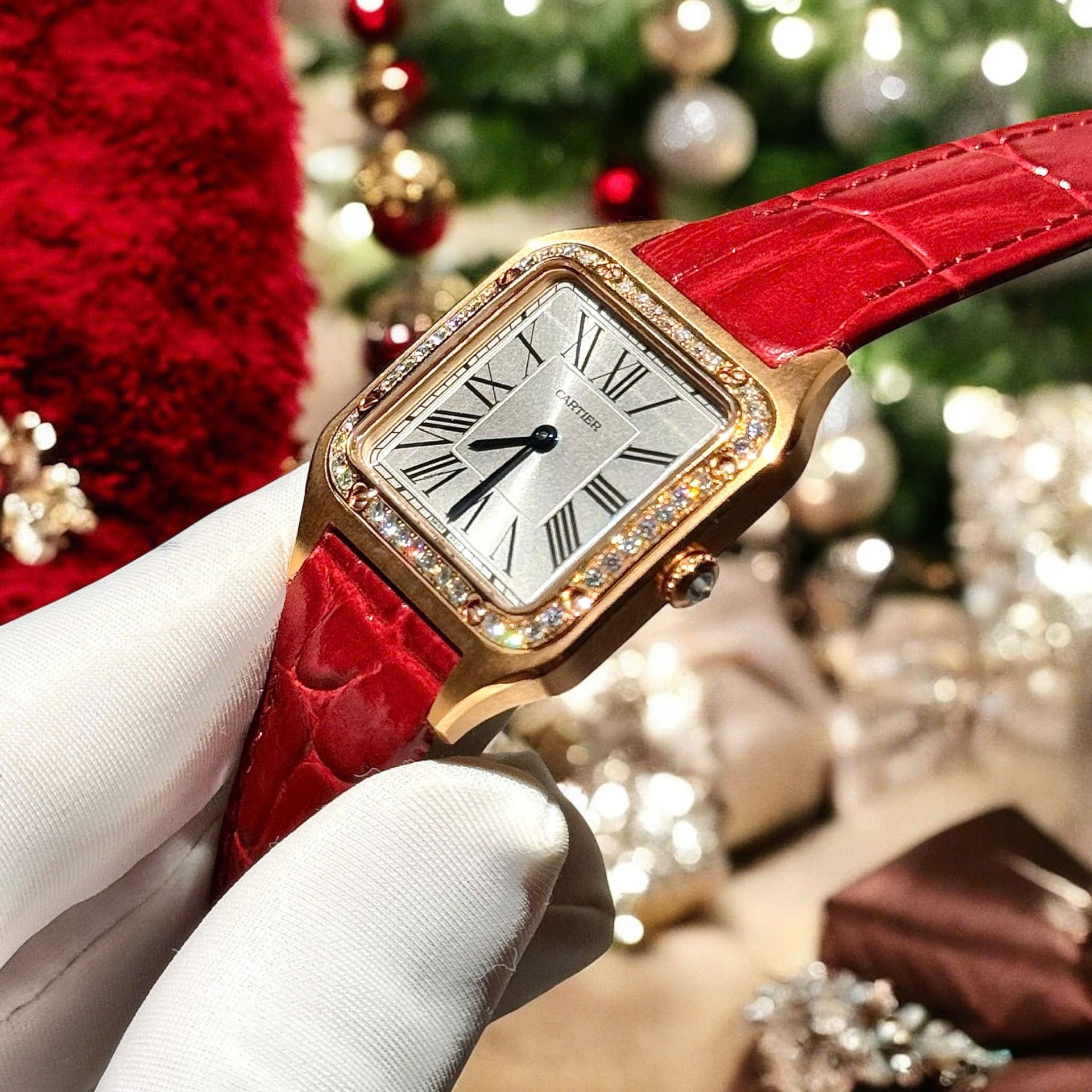 Cartier Santos Dumont WJSA0017 Red Copies Watches 18K Gold Wrapped + Diamonds Moissanite 33x38mm - Elite Watch Atelier