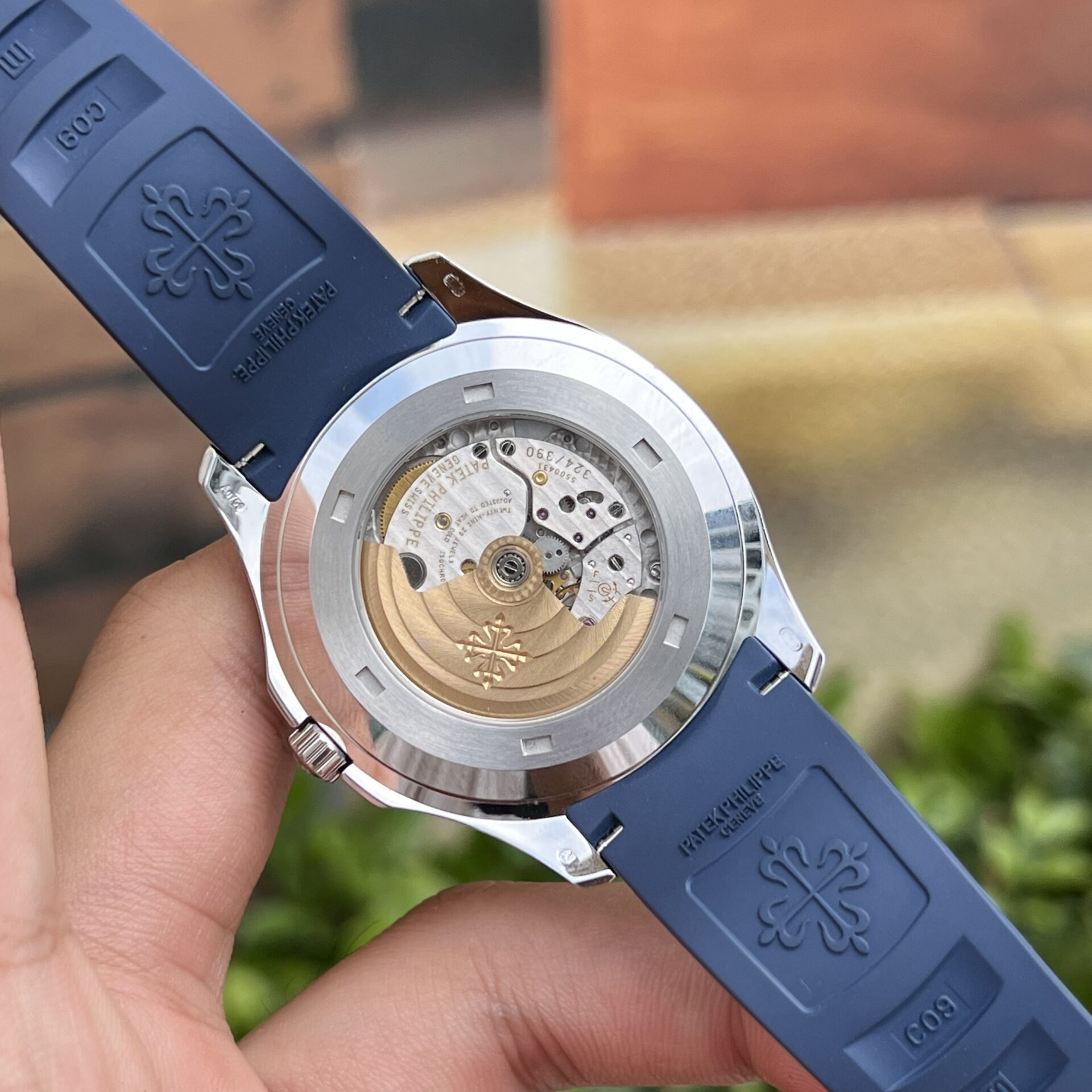Patek Philippe Replica 1:1 Watch Aquanaut 5168G Blue Dial Rubber Strap 42mm - Top club