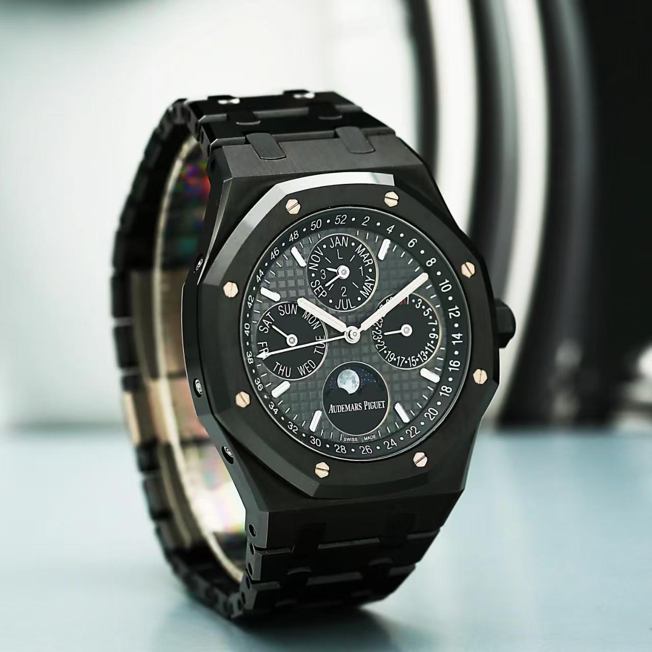 1:1 Audemars Piguet Royal Oak 26579 watch - House of Replica