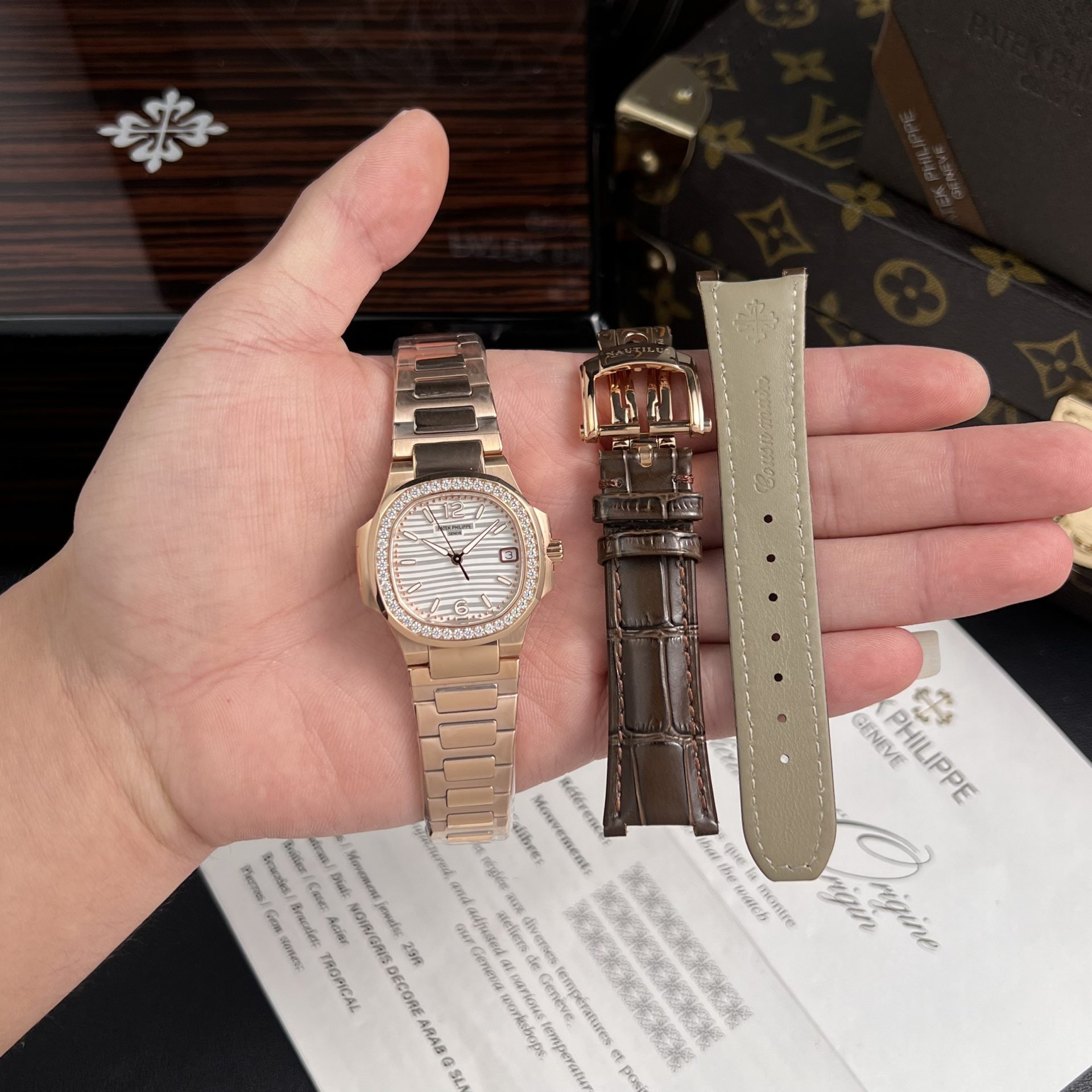 Patek Philippe Replica Watch Nautilus 7010 White Dial Womens GR Factory 32mm - Elite Watch Atelier