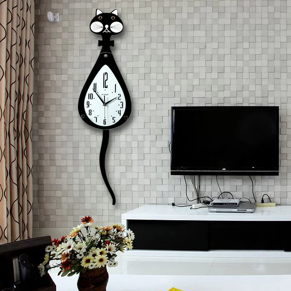 Wag Tail Cat Wall Clock