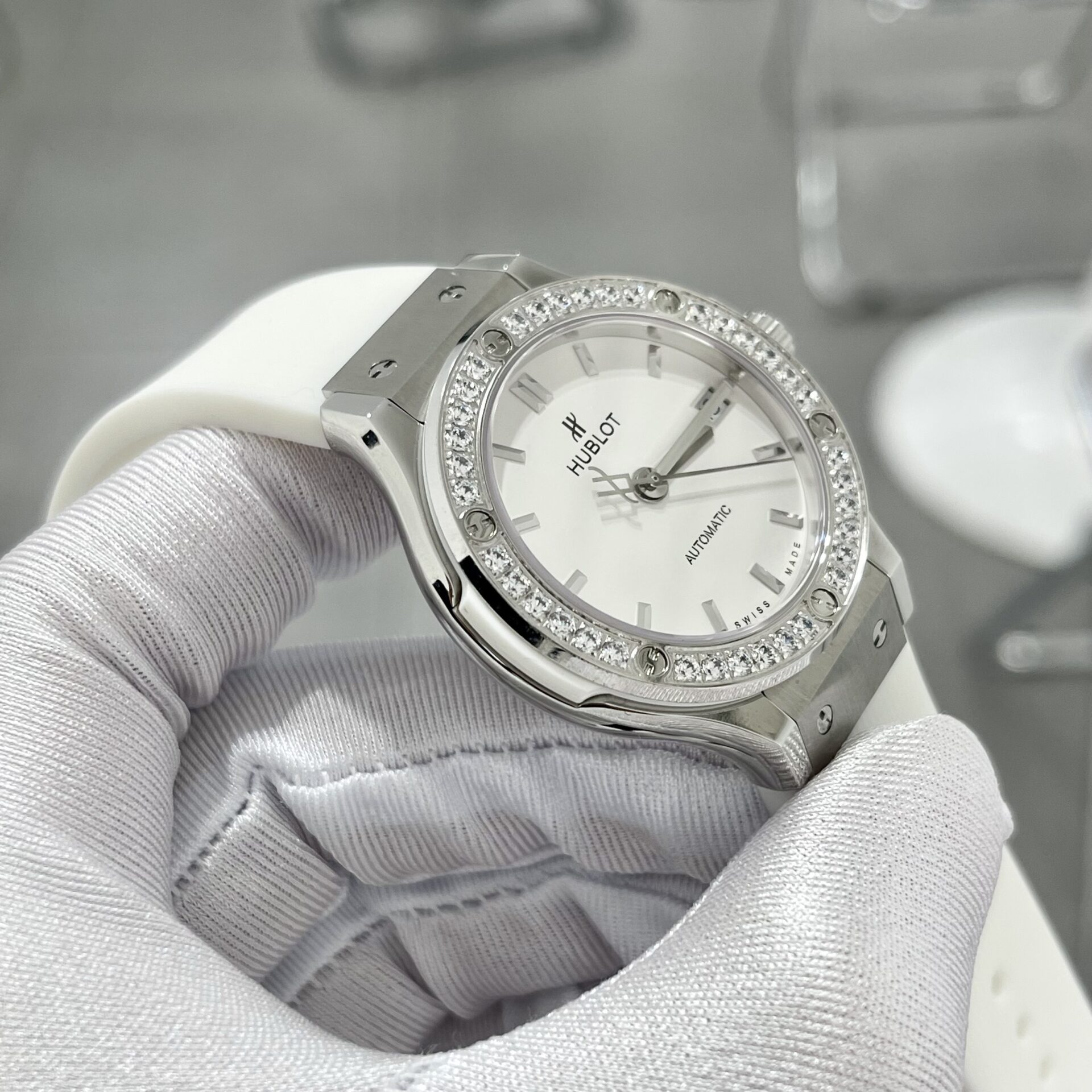 Hublot Classic Fusion White Rubber Strap Replica Watch Swiss Movement 38mm - Top club