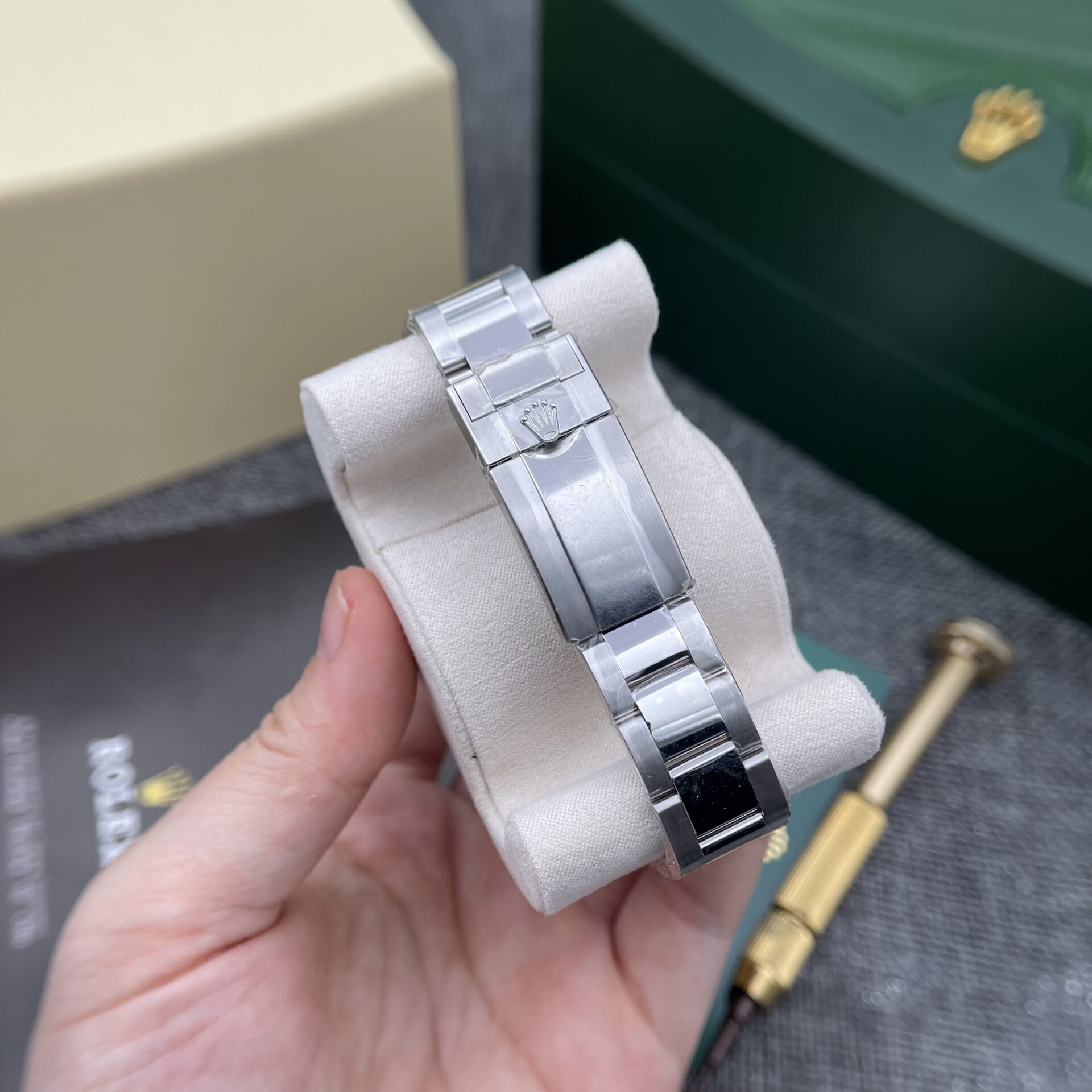Rolex GMT Master II Replica Watch Black Dial Clean Factory 40mm - Top club