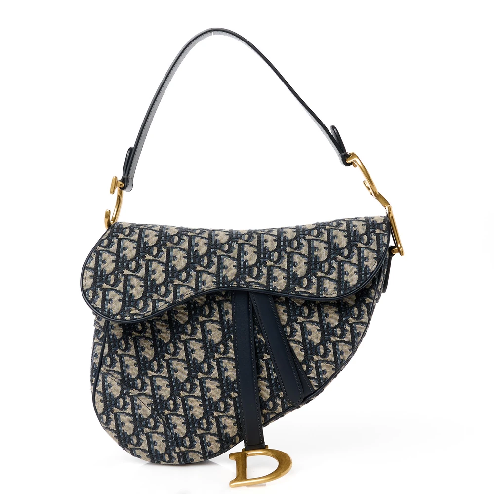 Brass Hardware & Premium Canvas – A Dior Replica You’ll Love