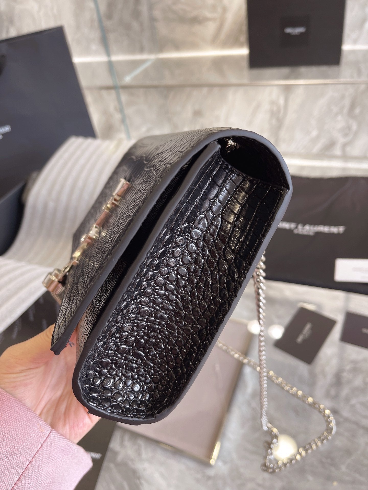 TO – Luxury Edition Bags SLY 1651:1High-quality replica