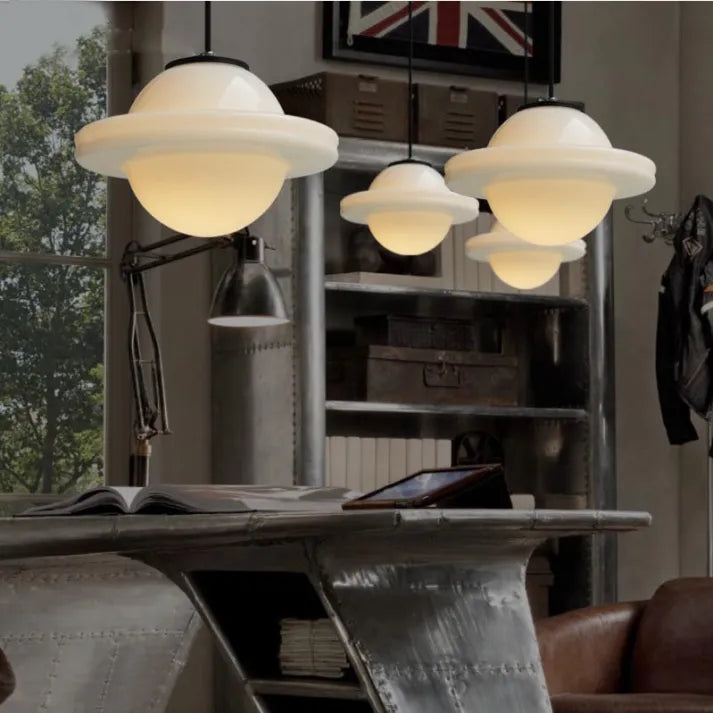 TimelessGlow – Geometrische Hanglamp in Mat Glas
