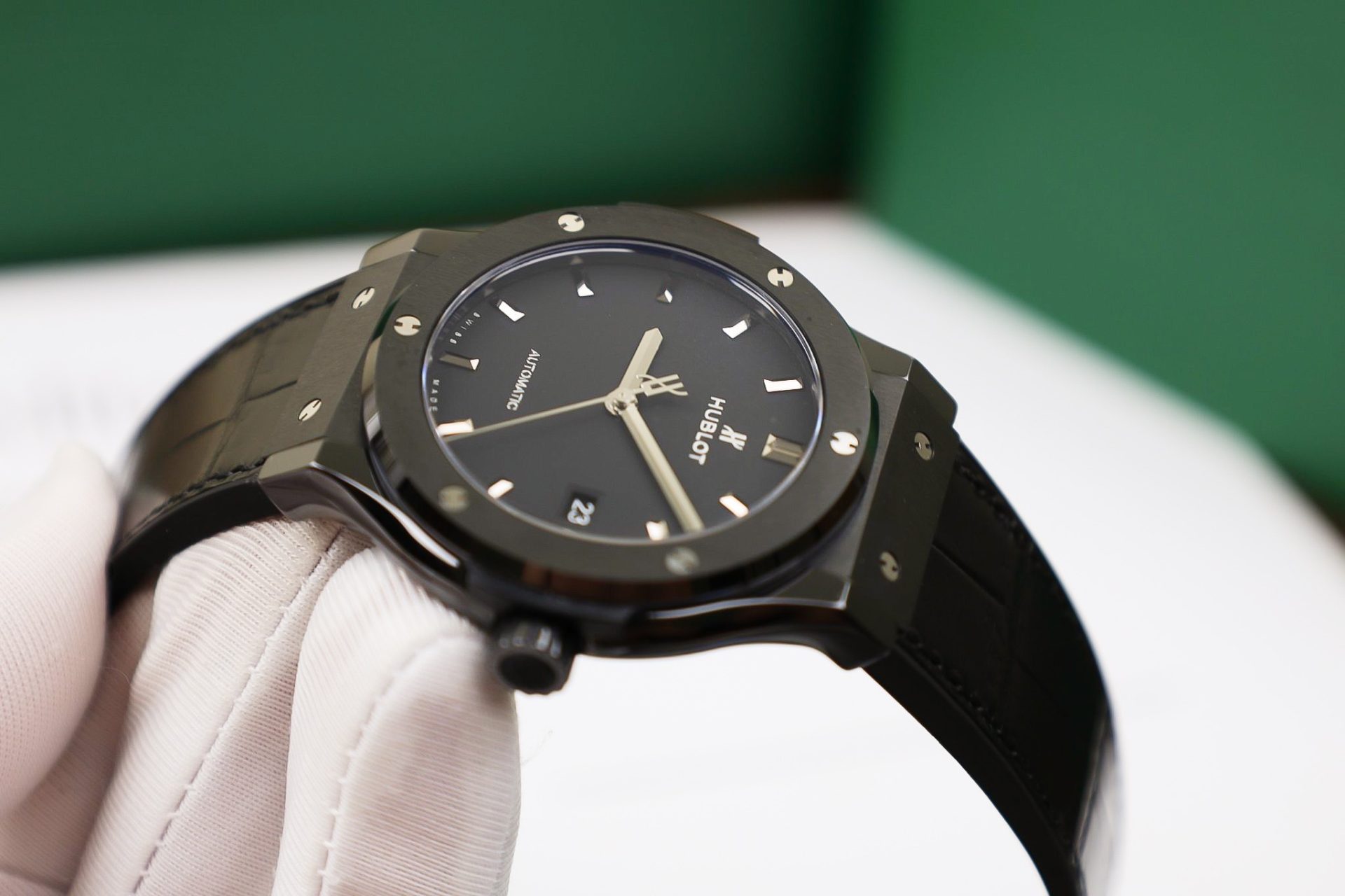 Hublot Replica 1:1 Watch Classic Fusion Black Ceramic SW300 Movement 42mm - Top club