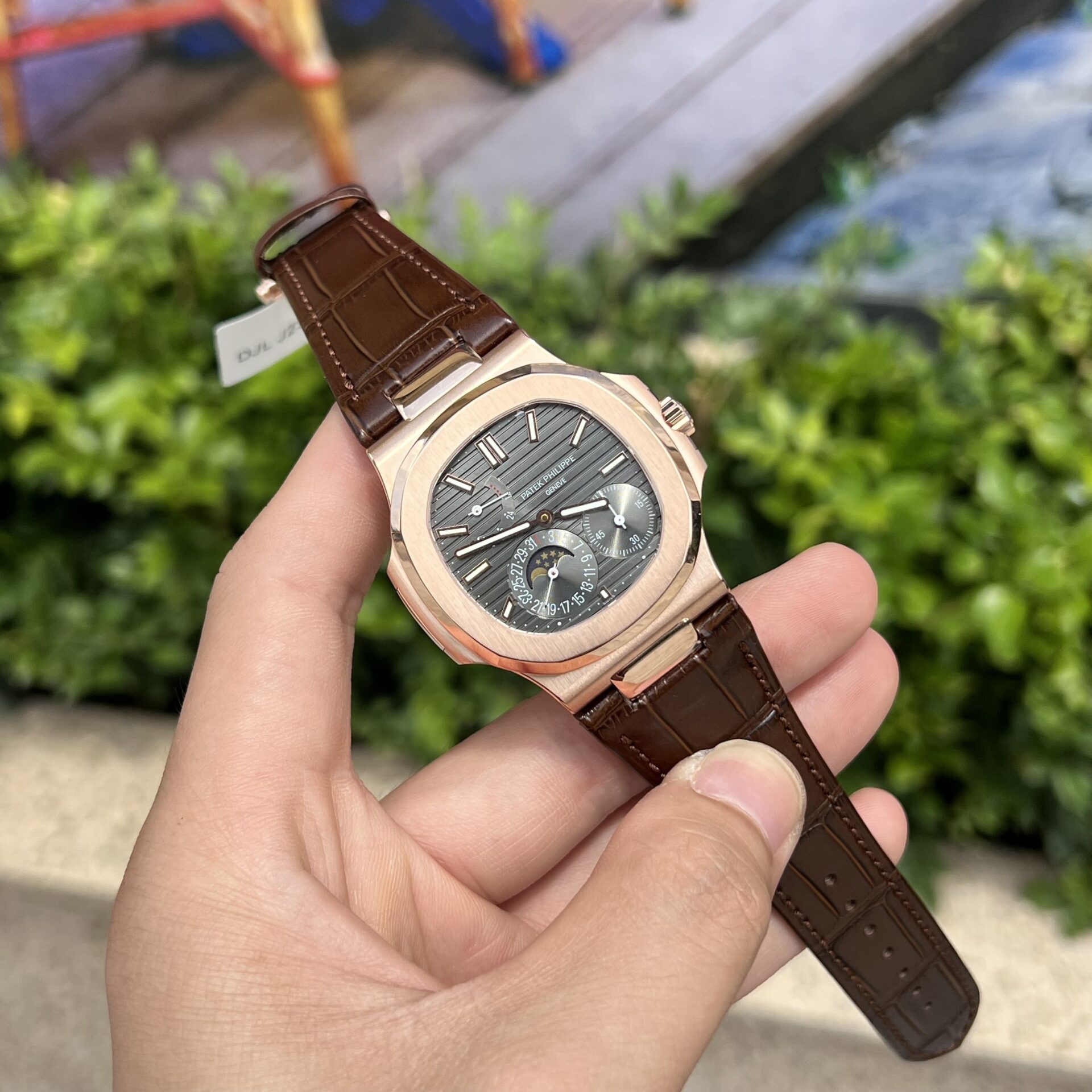Patek Philippe Replica 1:1 Watch Nautilus 5712R Rose Gold Wrapped 18K GR Factory 40mm - Top club