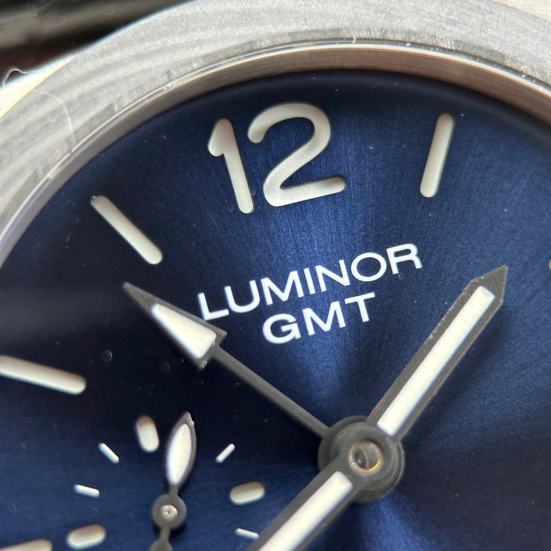 Panerai Luminor GMT PAM1279 Replica Watches Automatic Movement Leather Strap VS Factory 42mm - Top club