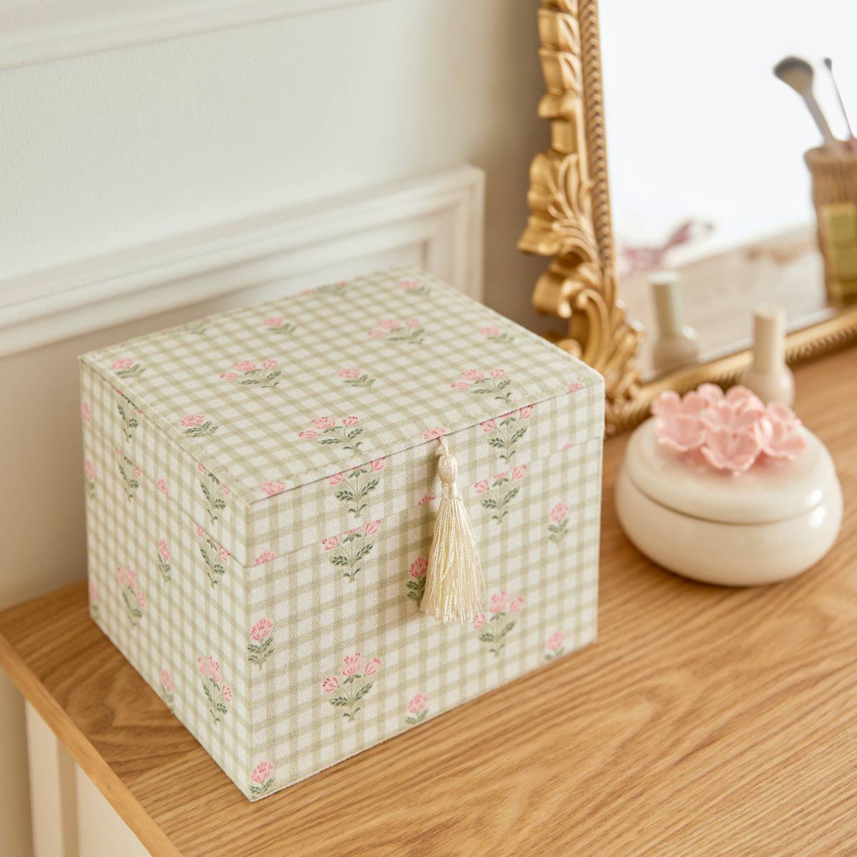Decorative box "Rose Blossom" Stoneware (ceramic) &Oslash; 11 cm