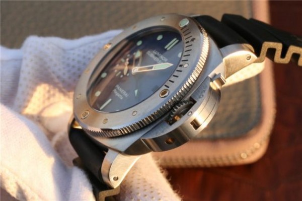 Replica Panerai PAM371 Titanium Blue Dial XF Black Rubber Strap P9001 - Top club