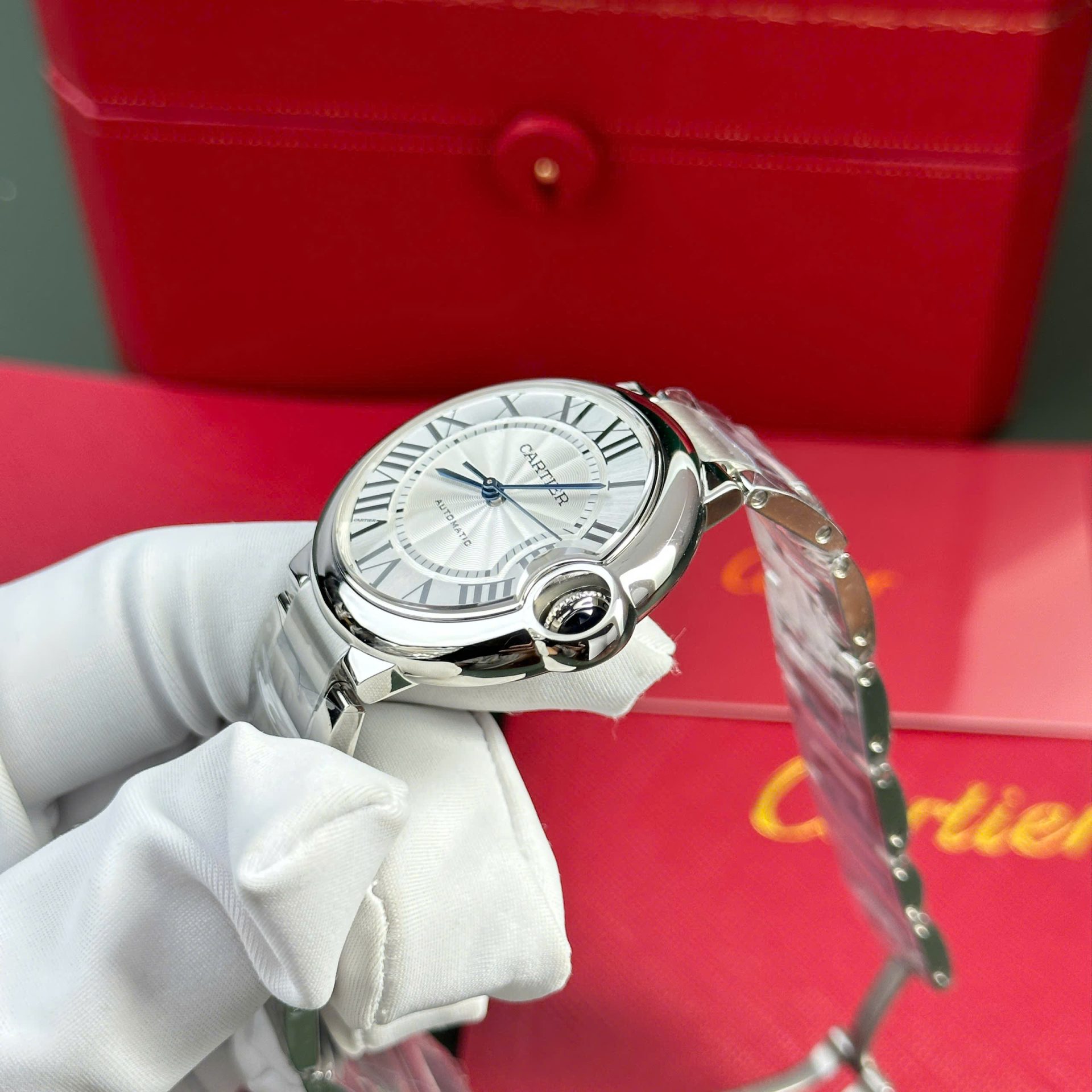 Cartier Ballon Bleu Replica Watch White Dial Metal Wire AF Factory 36mm - Top club