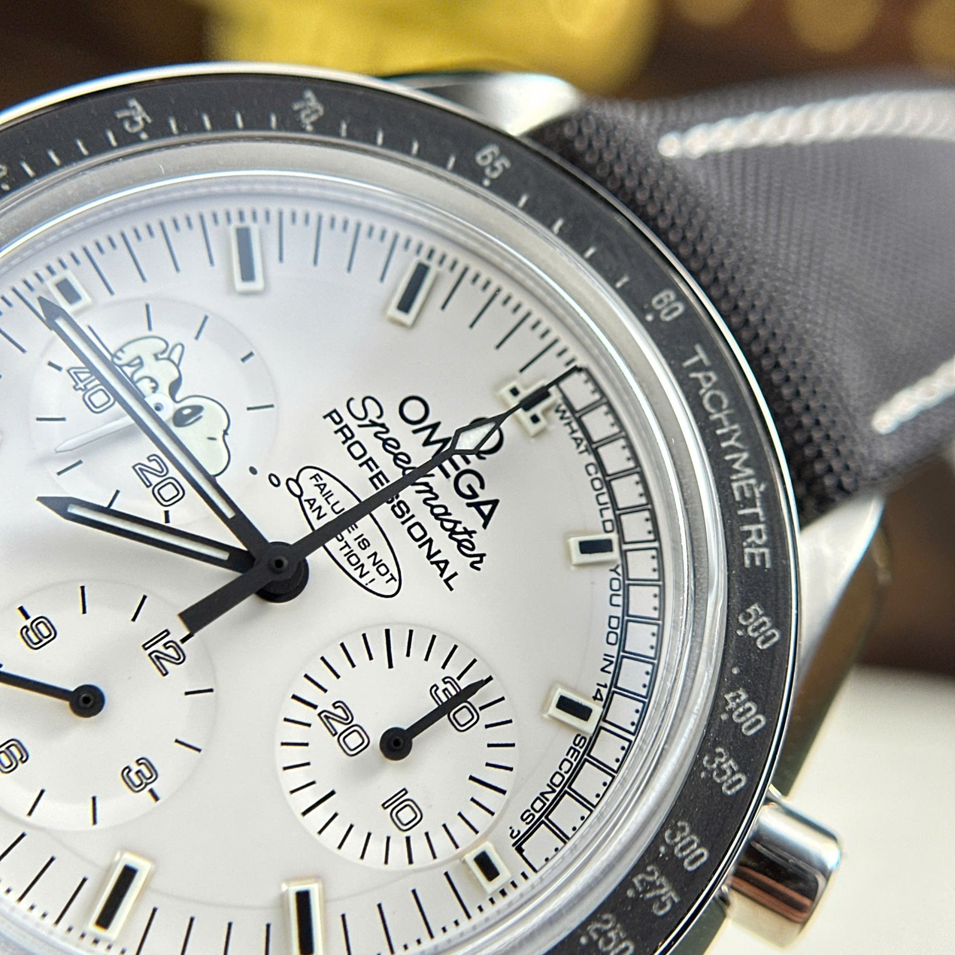 Omega Speedmaster Apollo 13 Silver Snoopy Luxury Imitation Watches Fabic Strap OM Factory 42mm - Top club