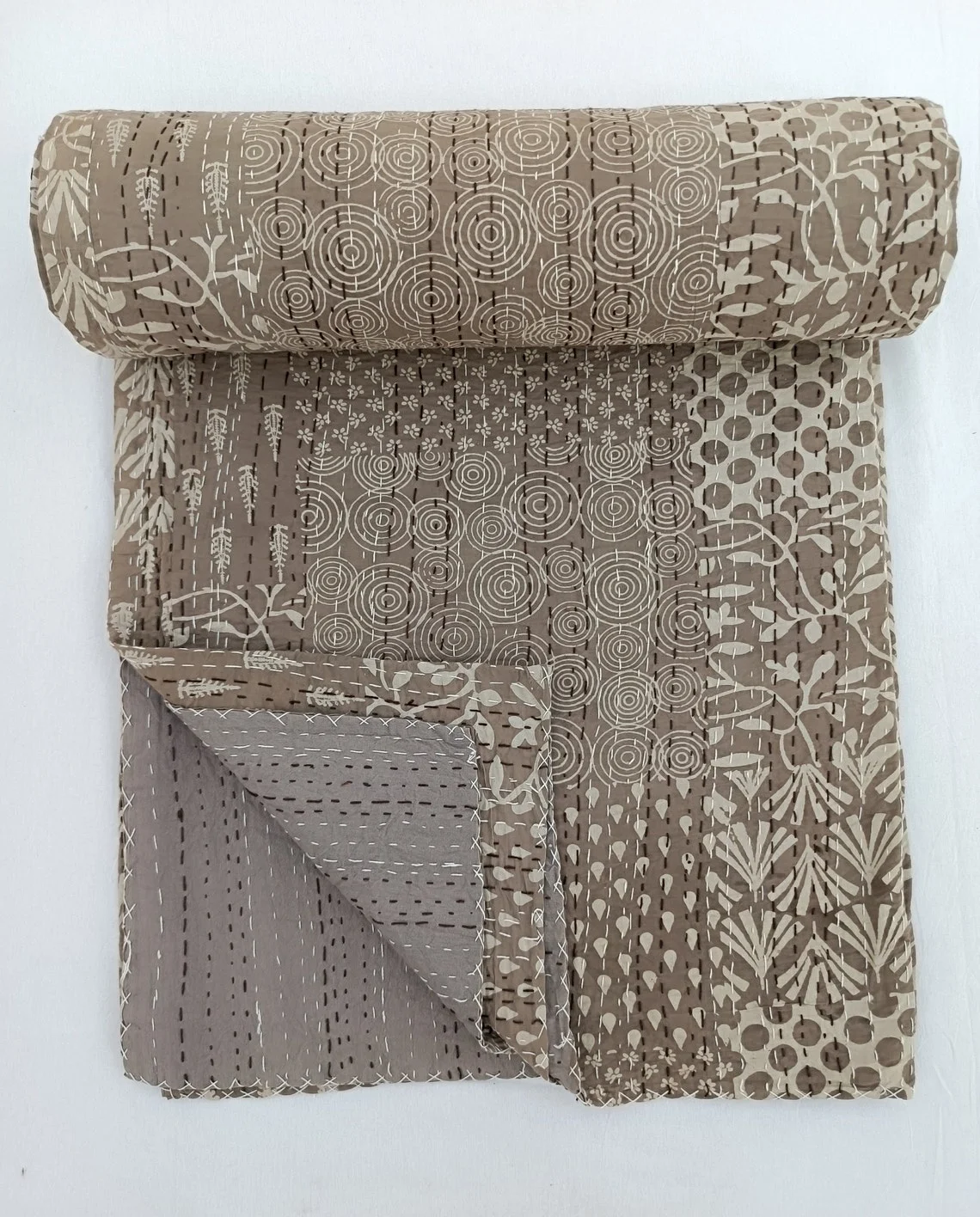 Handmade Kantha Quilt Unique Design Handmade Kantha Quilted Bedding Bedspread Handblock Print Throw Blanket Well-Looking Quilt