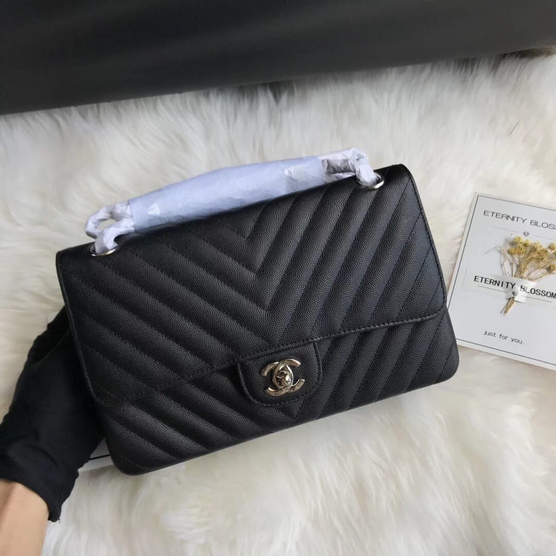Replica Chanel Chevron Caviar Calfskin Classic Flap Bag A01112 Black1:1High-quality replica