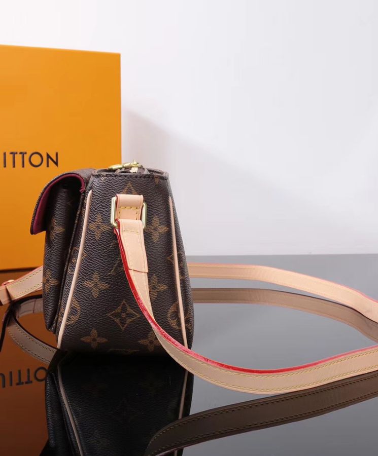 Monogram Viva Cite PM Shoulder Bag1:1High-quality replica