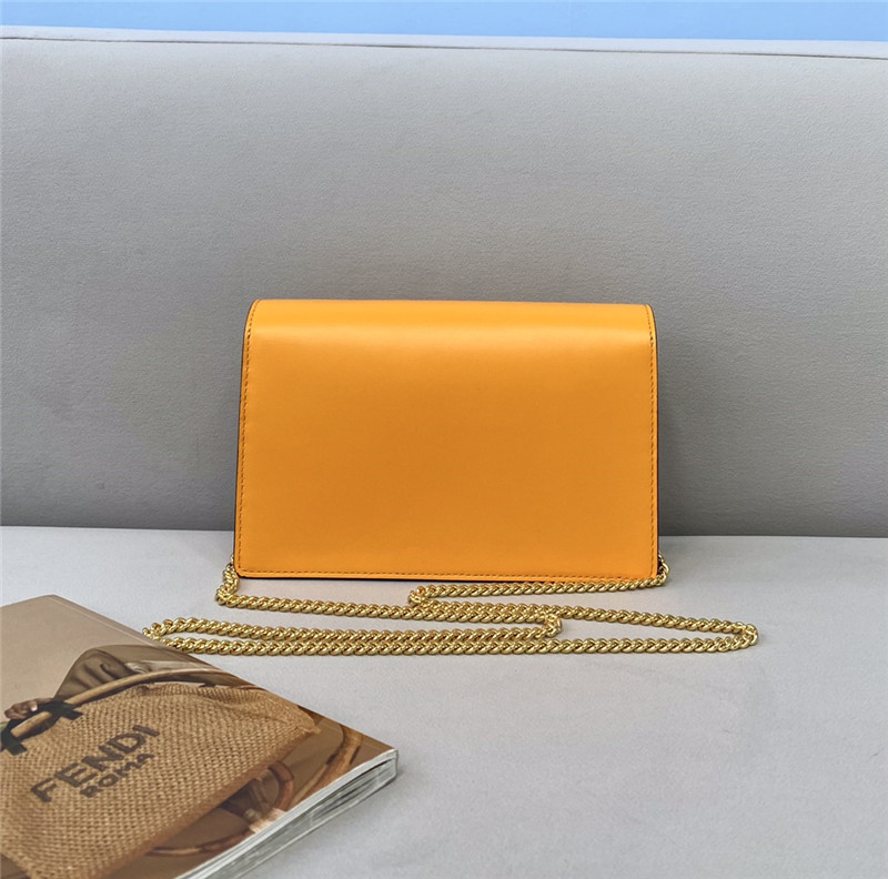 fendi chain wallet - Replicaclubs