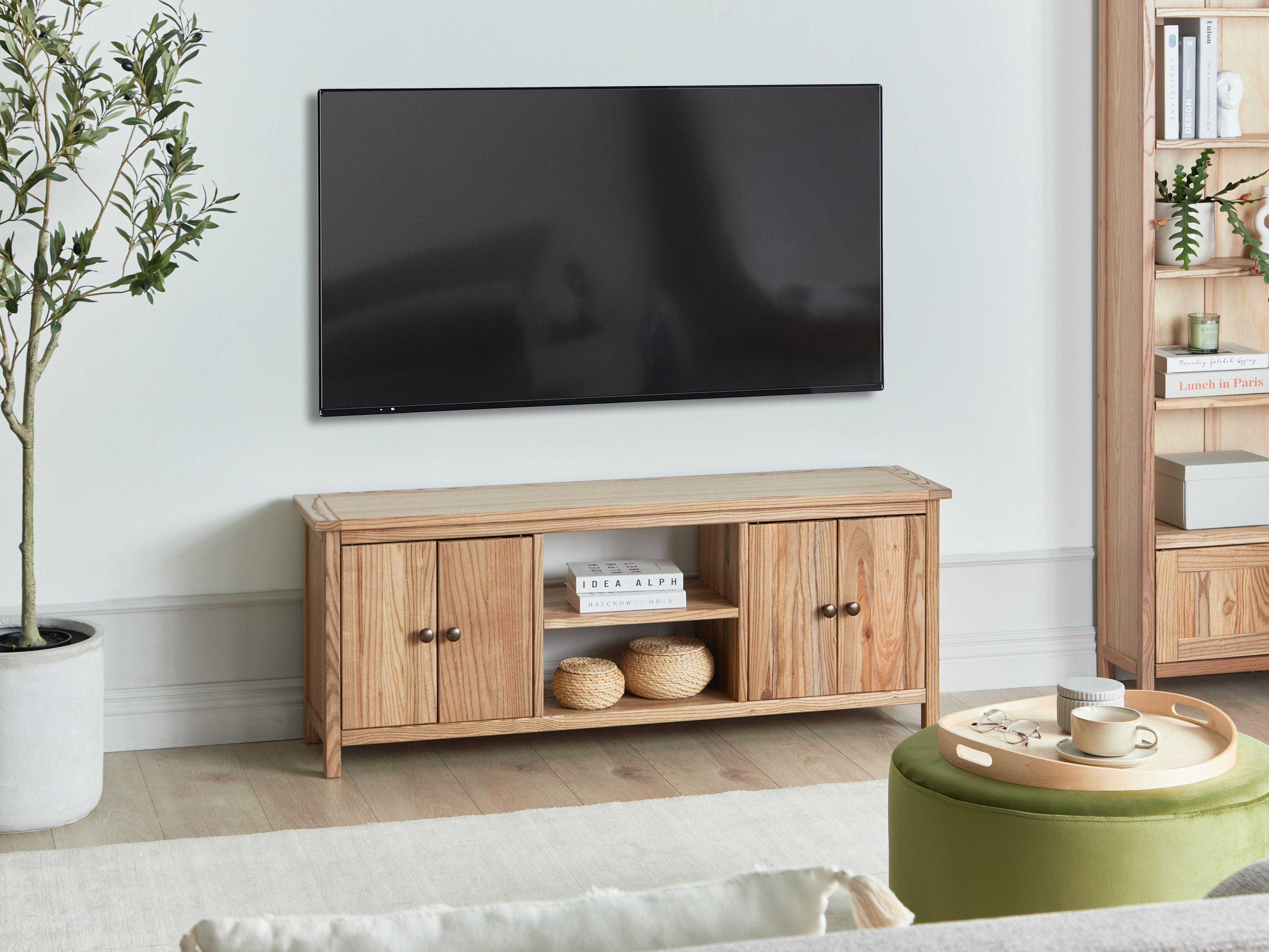 TV Stand SALTON Sassafras Wood Brown