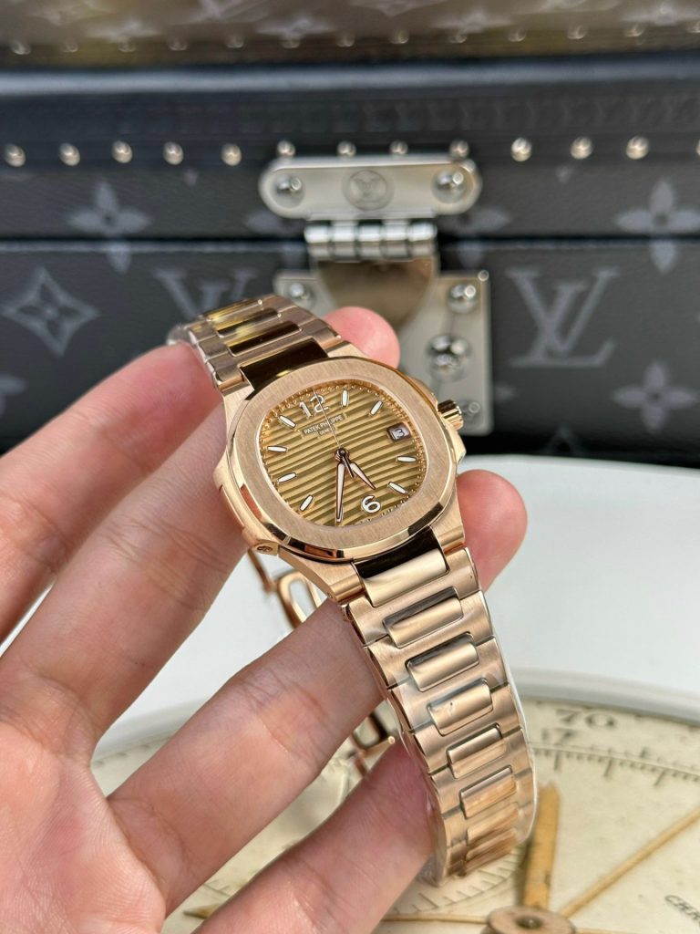 Patek Philippe Replica Watch Nautilus 7010 Rose Gold Womens 32mm - Top club