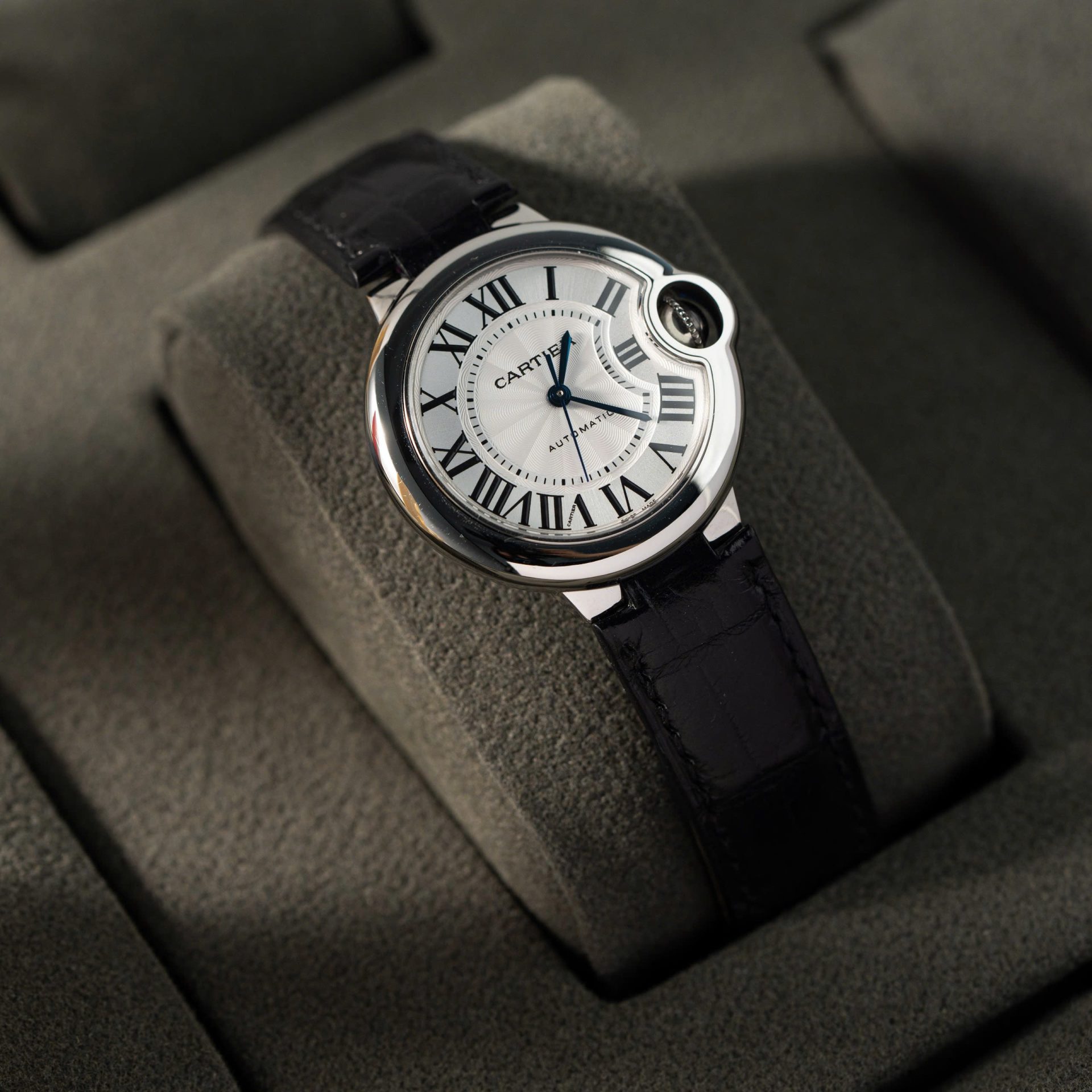 Cartier Ballon Bleu Replica 1:1 Watch White Dial Leather Strap 36mm - Top club