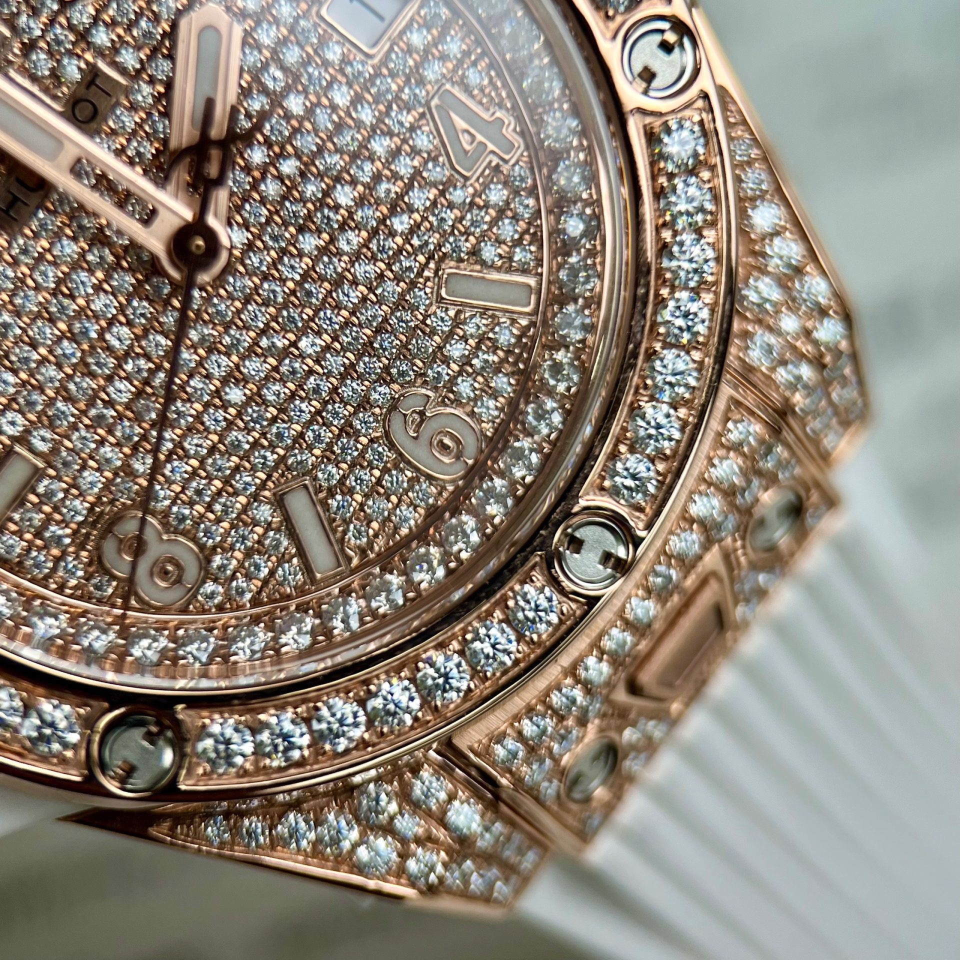 Hublot Replica Watch Big Bang One Click Custom Full Moissanite Diamonds 39mm - Top club