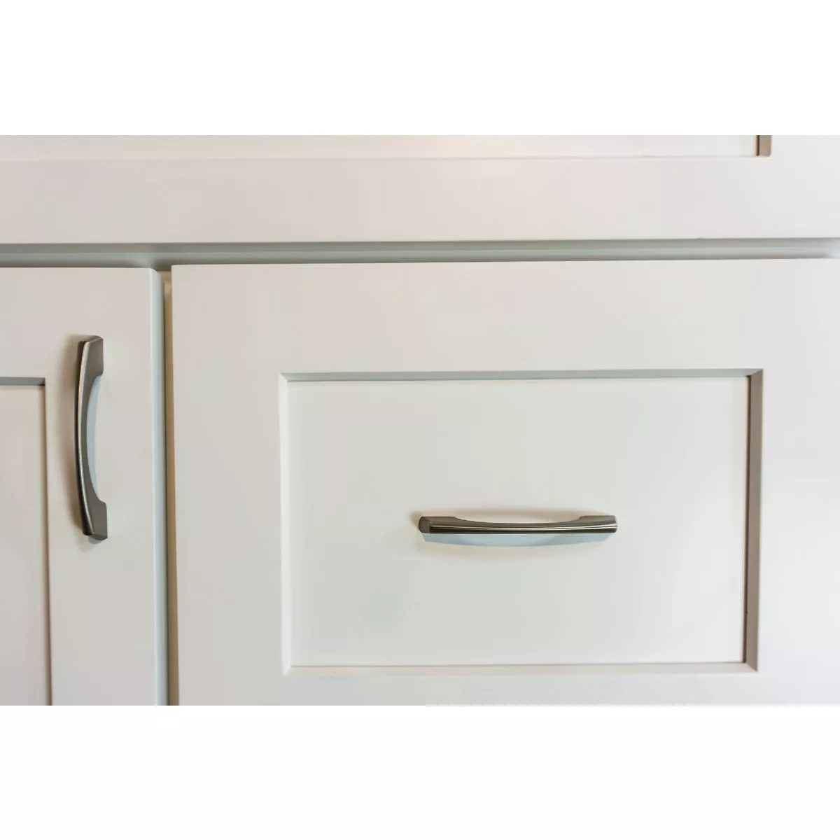 CraftMark Shaker Retreat White 36 In. W x 34 In. H x 21 In. D Vanity Base without Top, 2 Door/2 Drawer