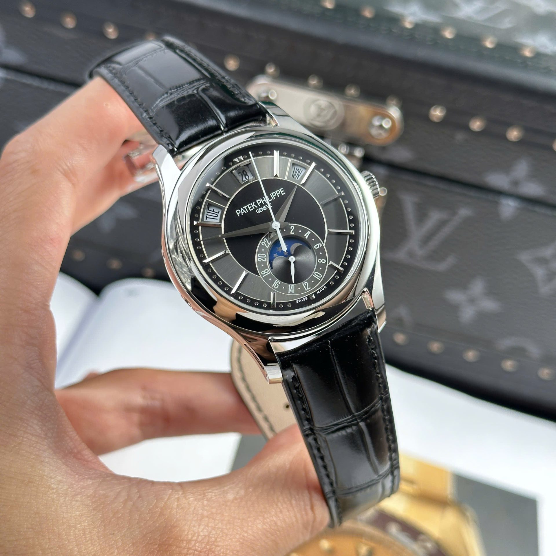 Patek Philippe Replica Watch Complications 5205G Gray Dial Leather Strap 40mm - Top club