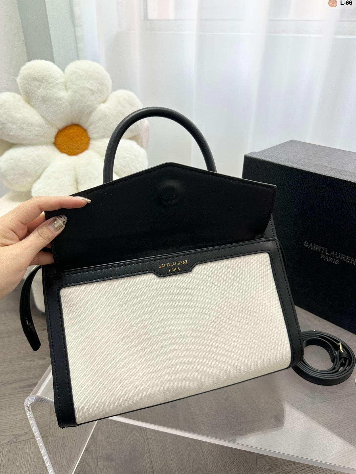TO – Luxury Bags SLY 2831:1High-quality replica