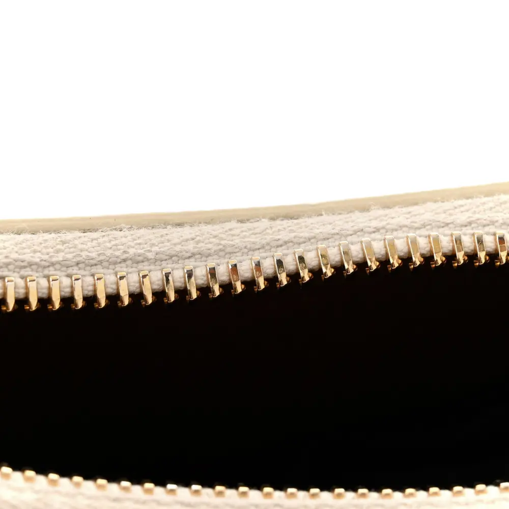 Shop Celine Ava Triomphe Replicas – Superfake Handbags That Impress1:1High-quality replica