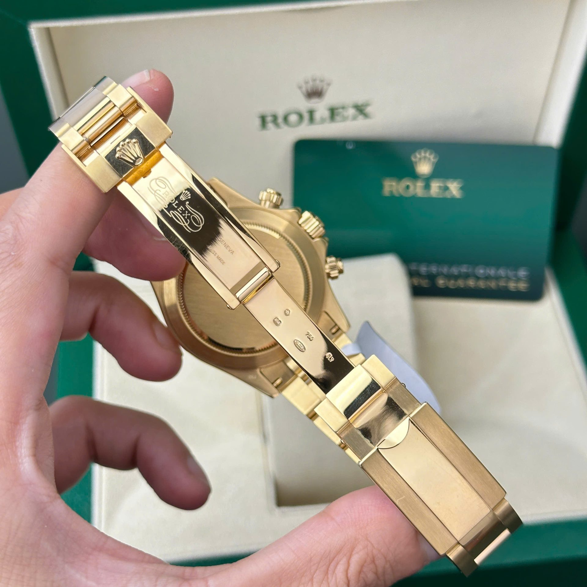 Rolex Daytona 116508 Gold Wrapped Replica 11 Watch Dial Mother Of Pearl 40mm - Top club