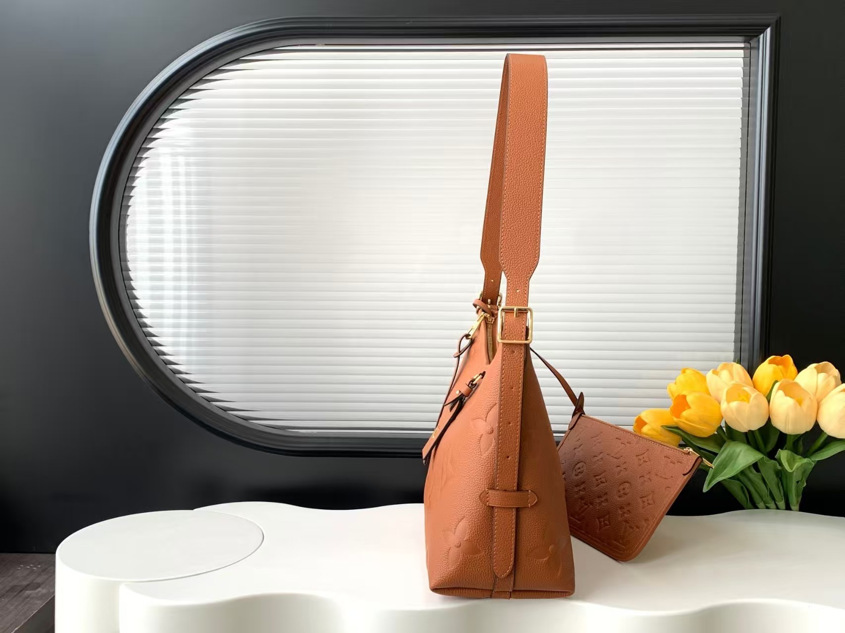 Louis Vuitton CarryAll HandBag1:1High-quality replica