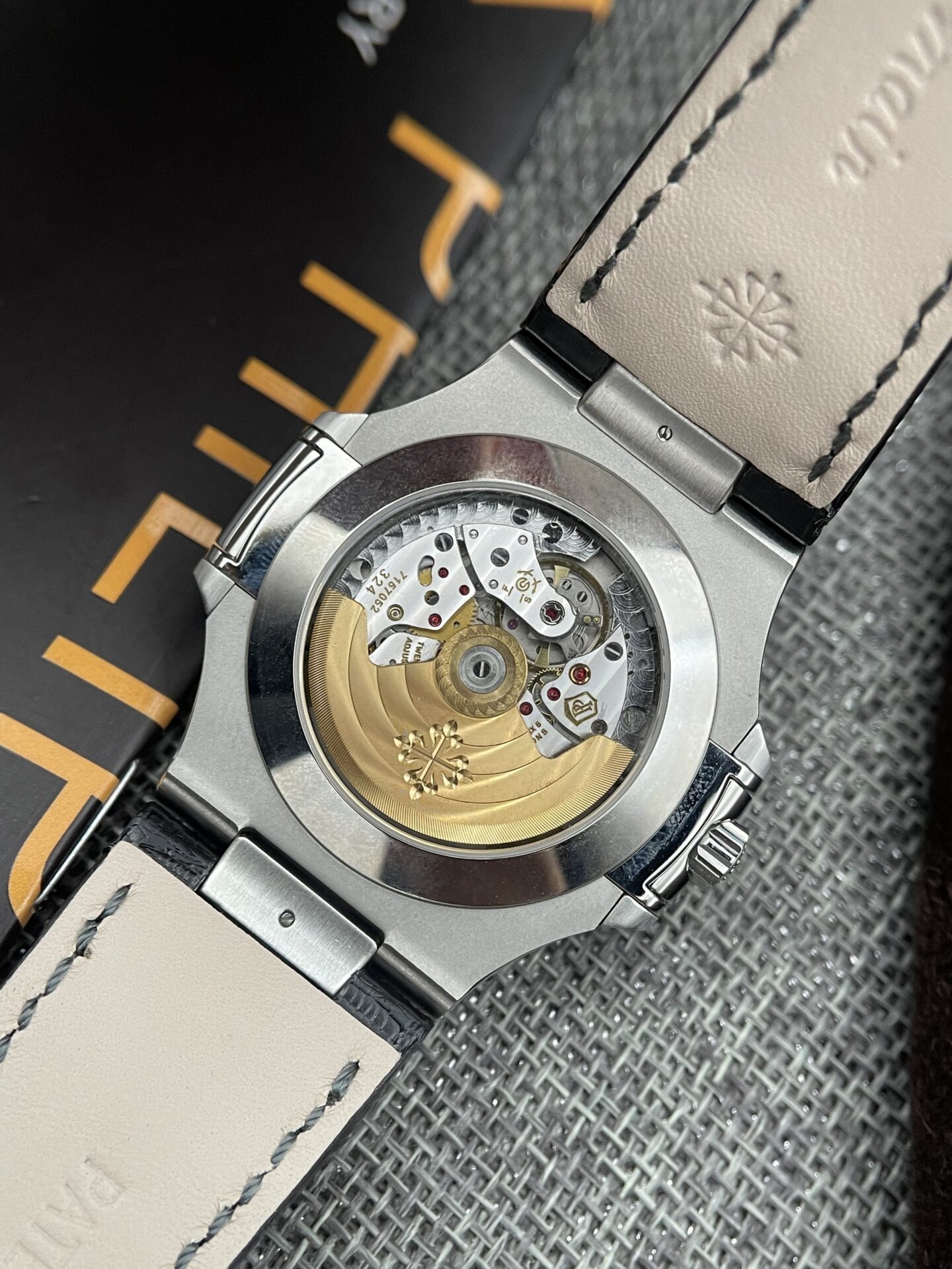 Patek Philippe Nautilus 5726 Replica Watch Gray Dial GRF 40.5mm - Top club