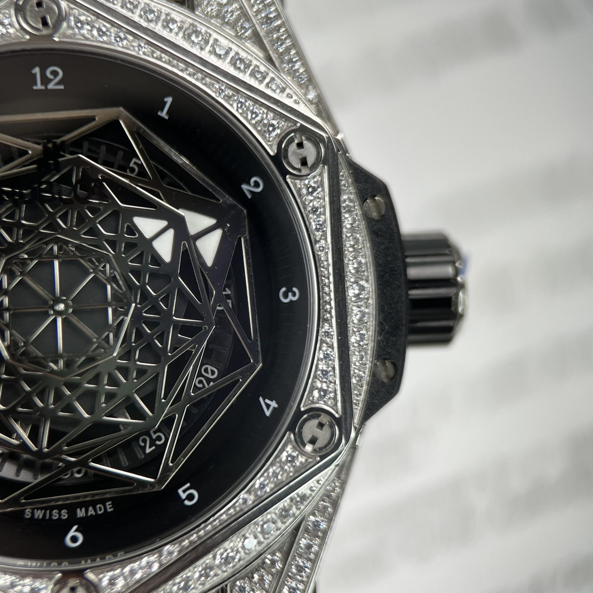 Hublot Big Bang Sang Bleu Replica Watch With Diamonds 45mm - Top club